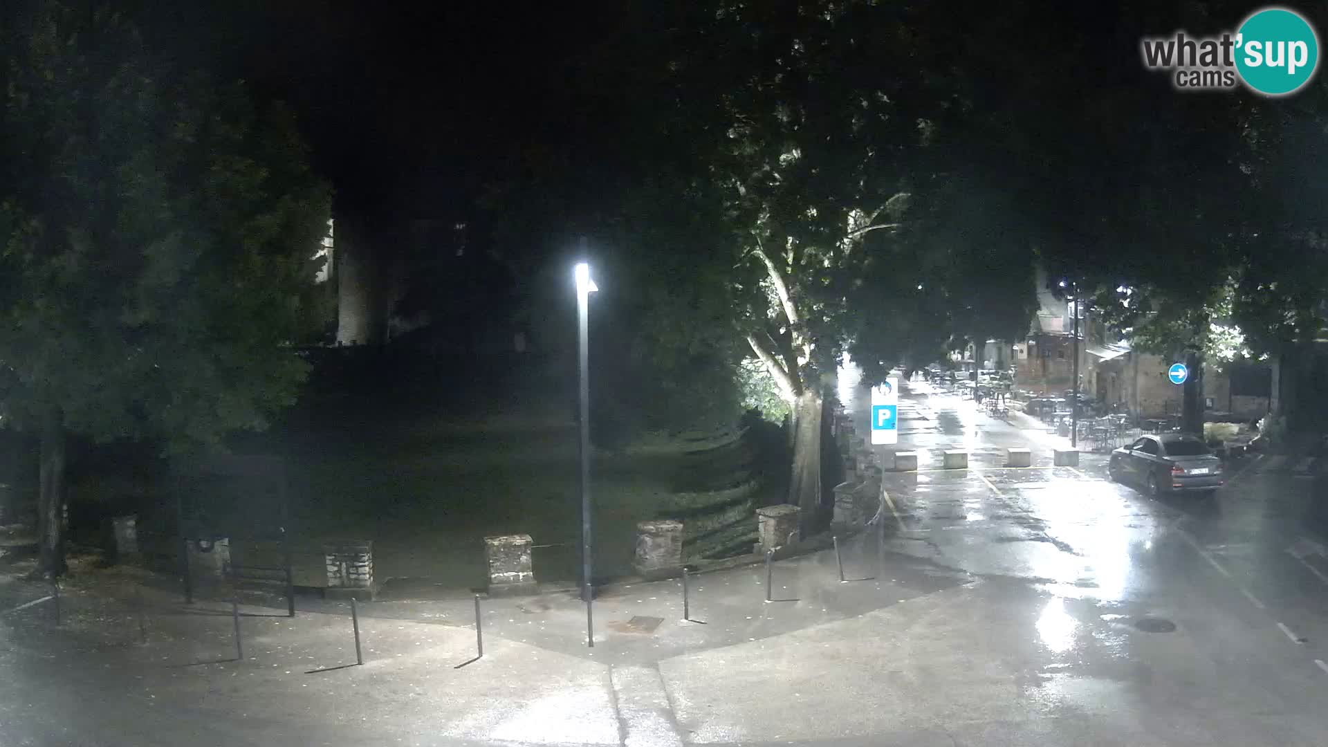 Uživo Svetvinčenat – pogled na dvorac Morosini Grimani – Istra