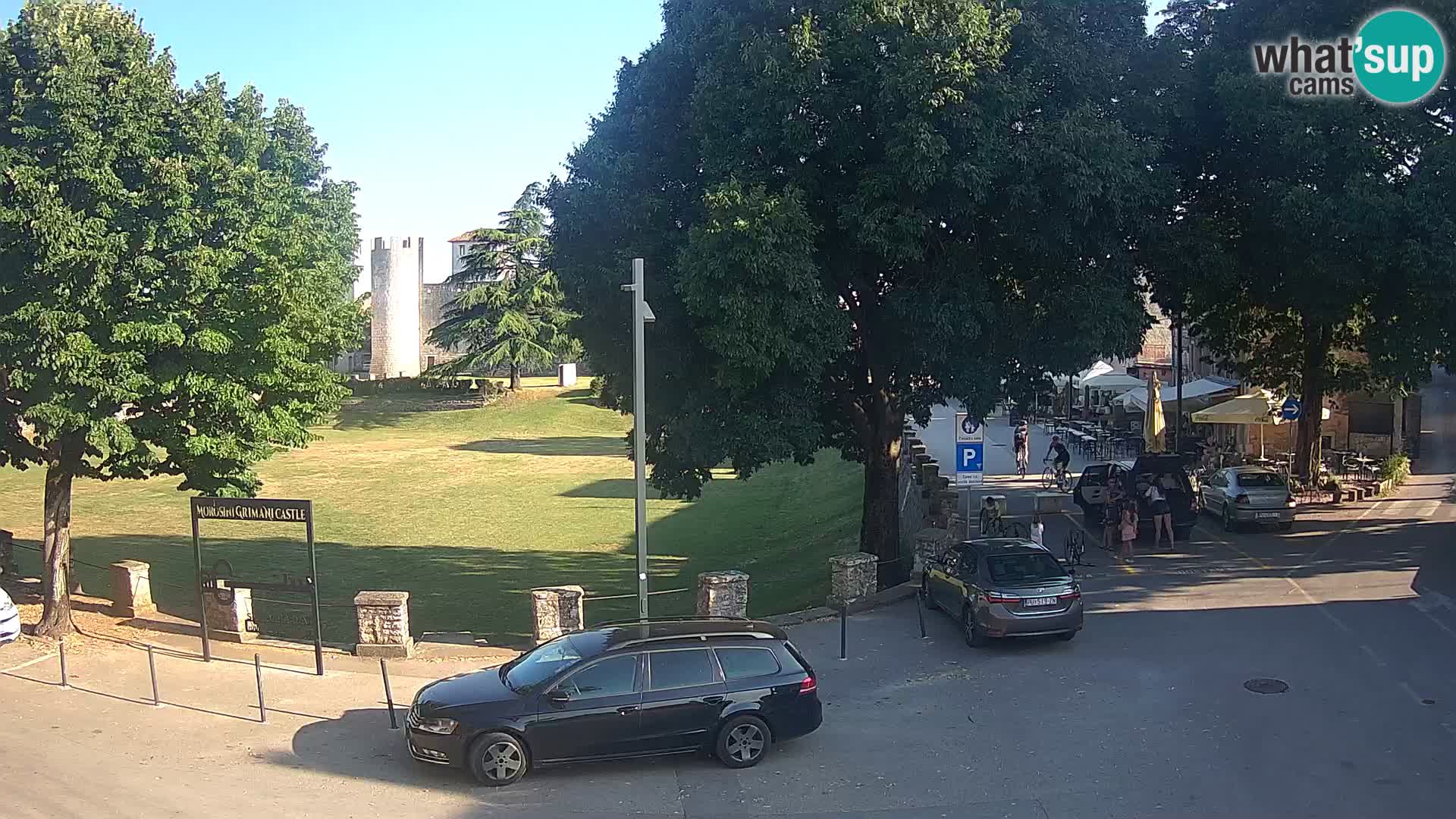Live Svetvinčenat – Blick auf Schloss Morosini Grimani – Istrien – Kroatien