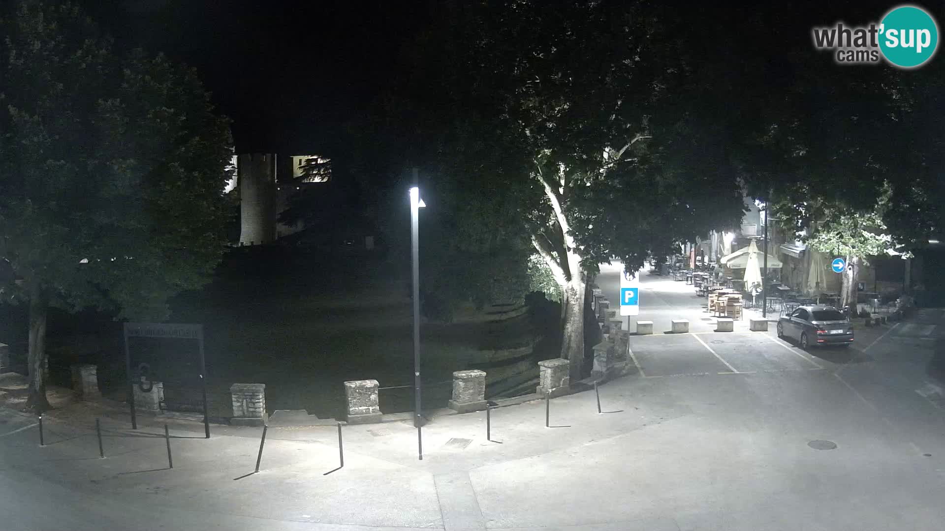 Live Svetvinčenat – Blick auf Schloss Morosini Grimani – Istrien – Kroatien