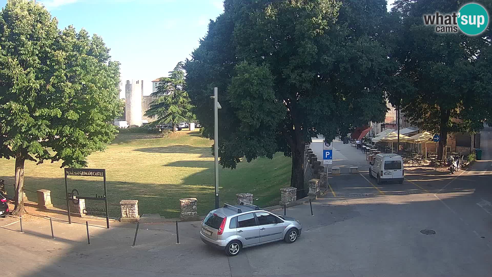 Live Svetvinčenat – vue sur le château Morosini Grimani – Istrie – Croatie