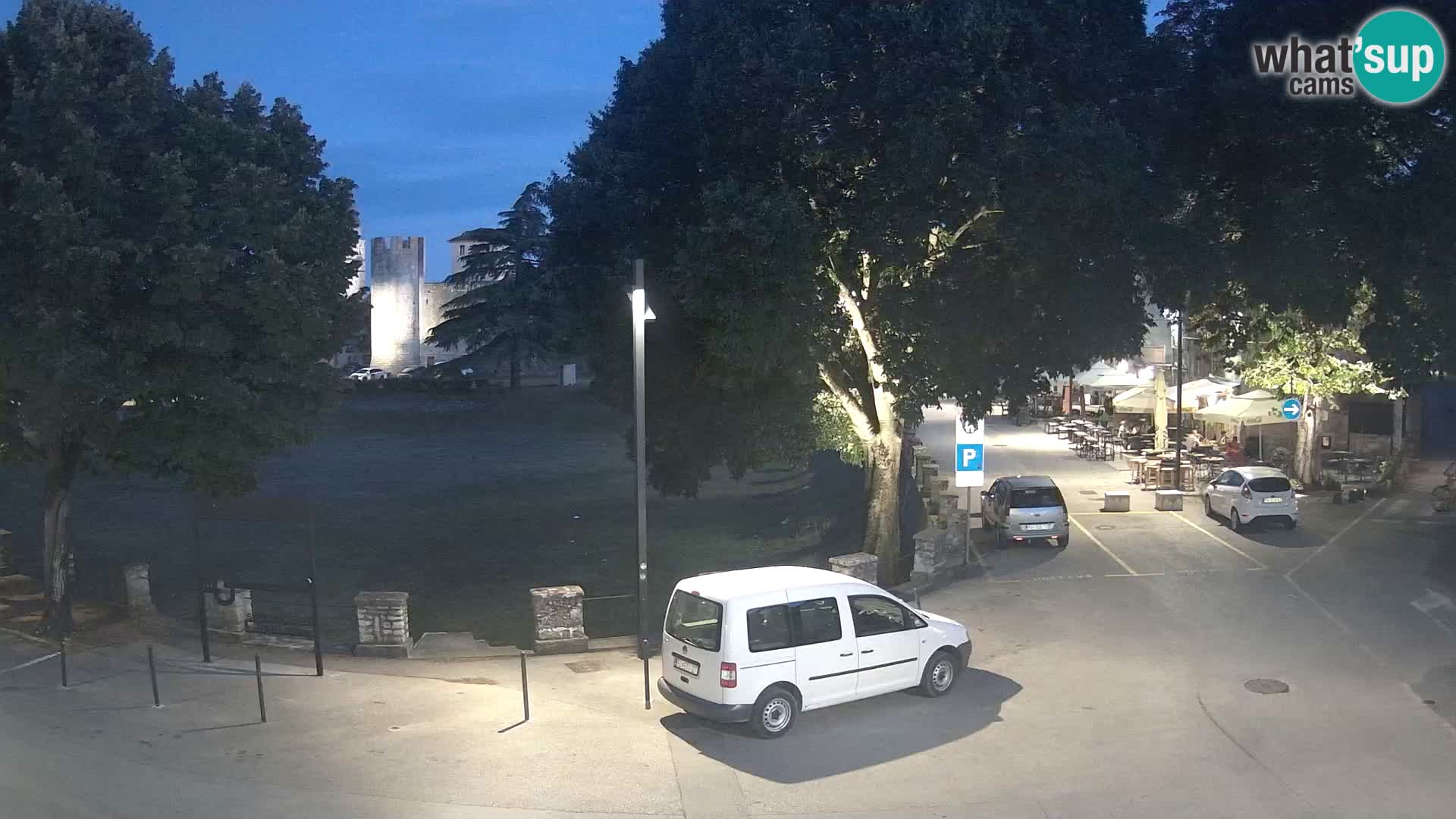 Live Svetvinčenat – vue sur le château Morosini Grimani – Istrie – Croatie
