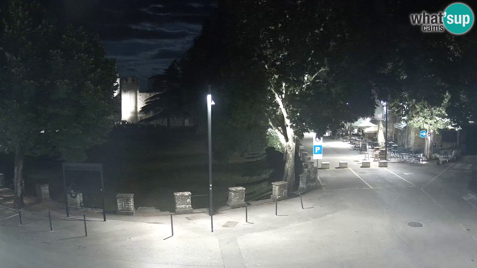 Live Svetvinčenat – vue sur le château Morosini Grimani – Istrie – Croatie