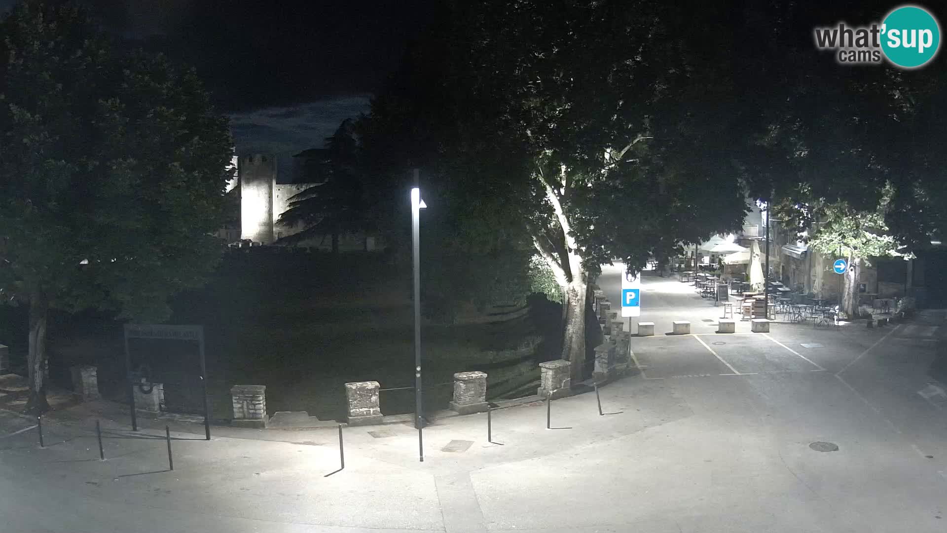 Live Svetvinčenat – Blick auf Schloss Morosini Grimani – Istrien – Kroatien