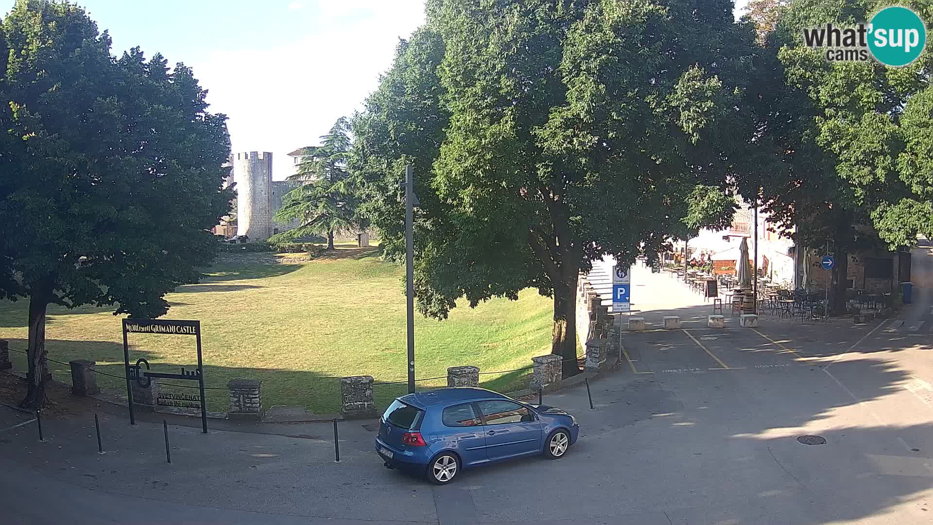 Live Svetvinčenat – Blick auf Schloss Morosini Grimani – Istrien – Kroatien