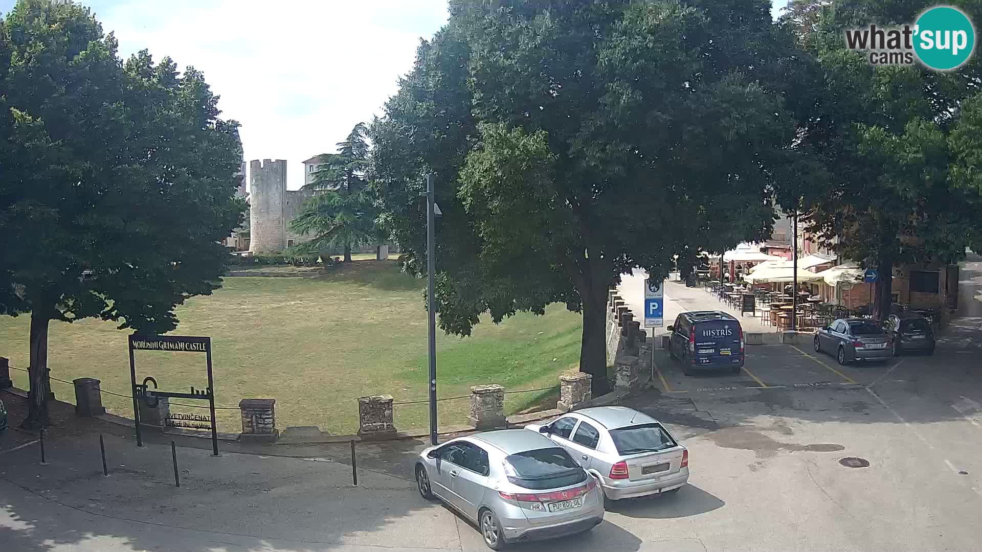 Live Svetvinčenat – Blick auf Schloss Morosini Grimani – Istrien – Kroatien
