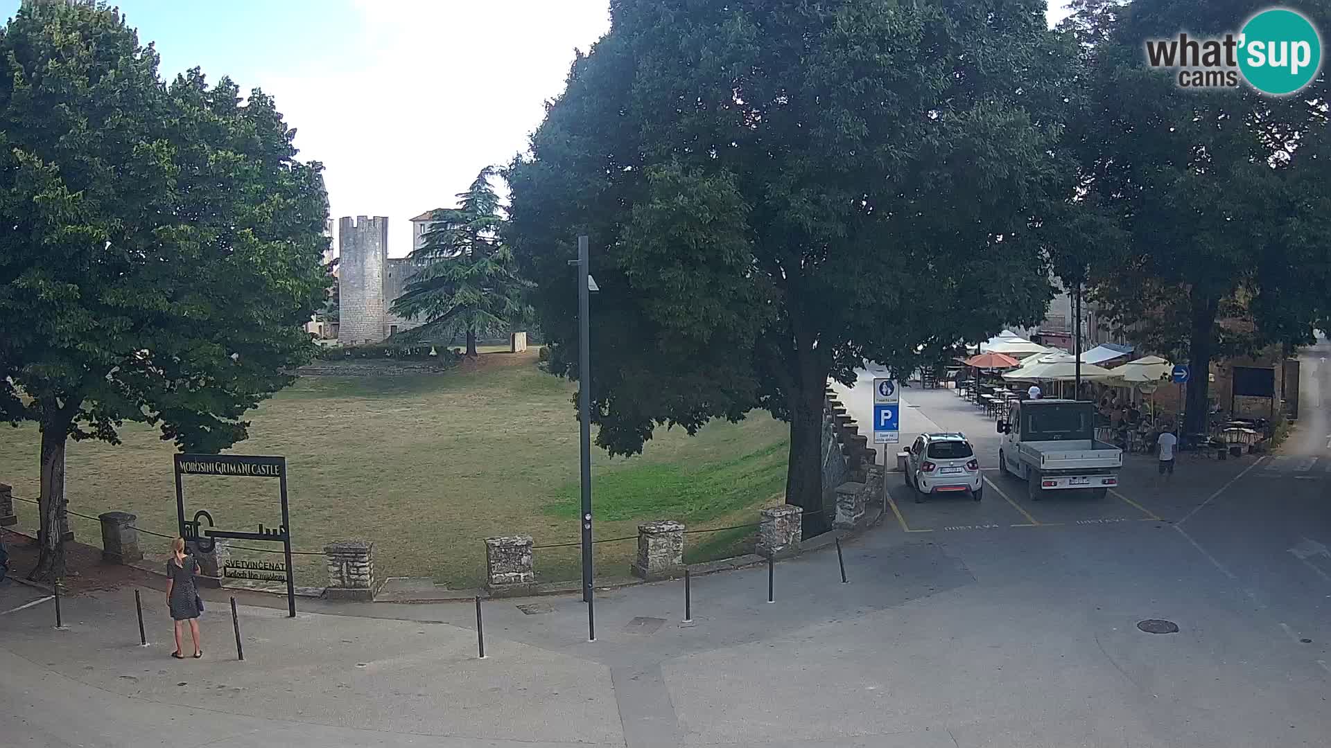 Live Svetvinčenat – vue sur le château Morosini Grimani – Istrie – Croatie
