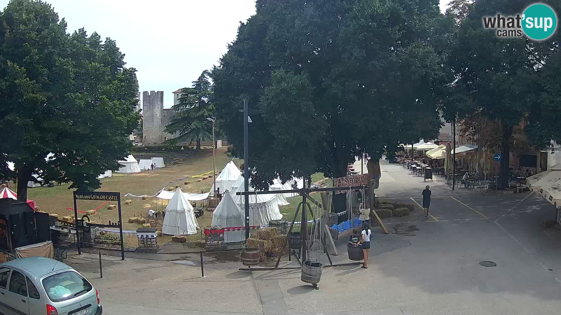 Live Svetvinčenat – vue sur le château Morosini Grimani – Istrie – Croatie