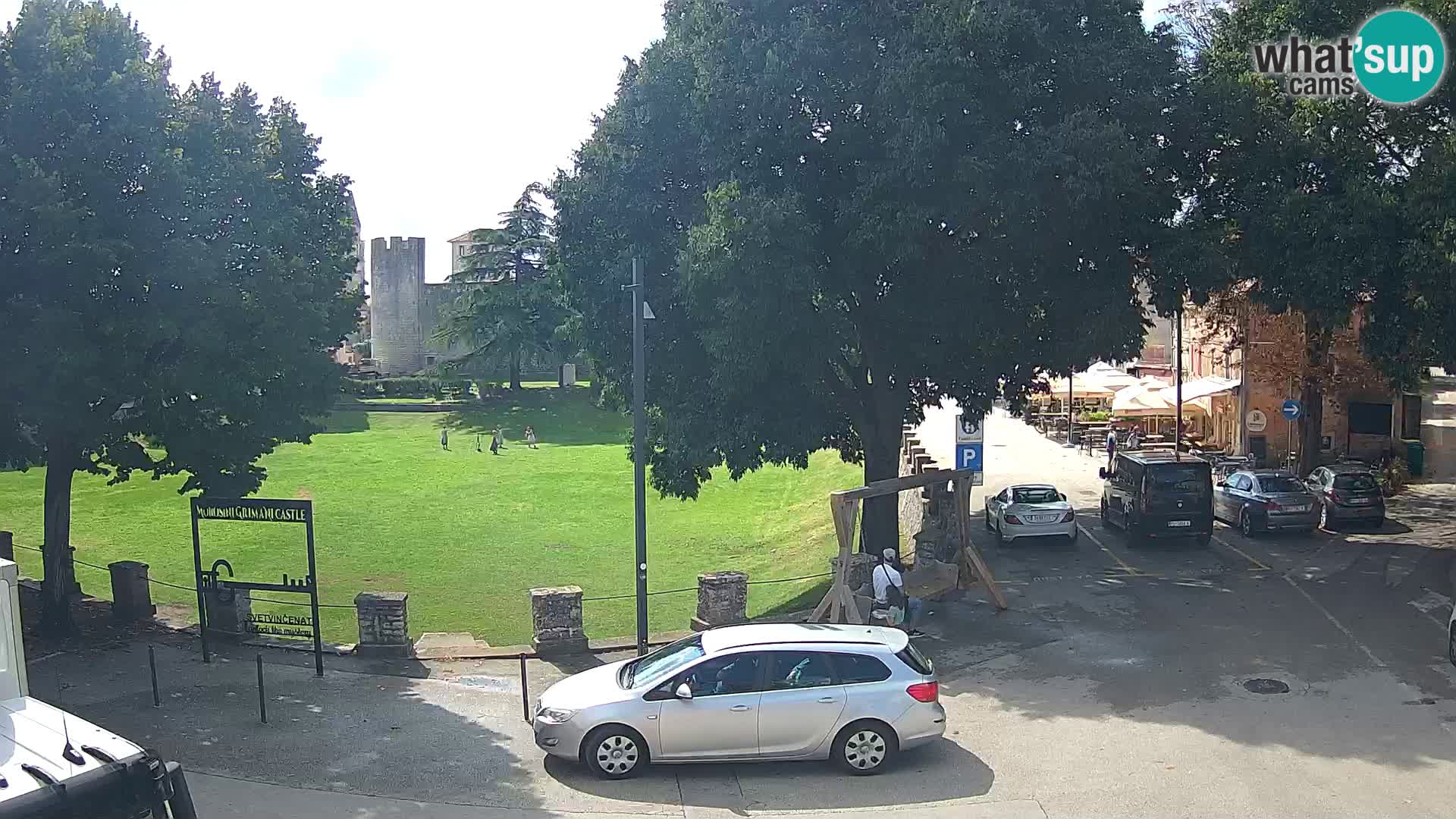 LIVE Svetvinčenat – vista al castillo Morosini Grimani – Istria – Croacia