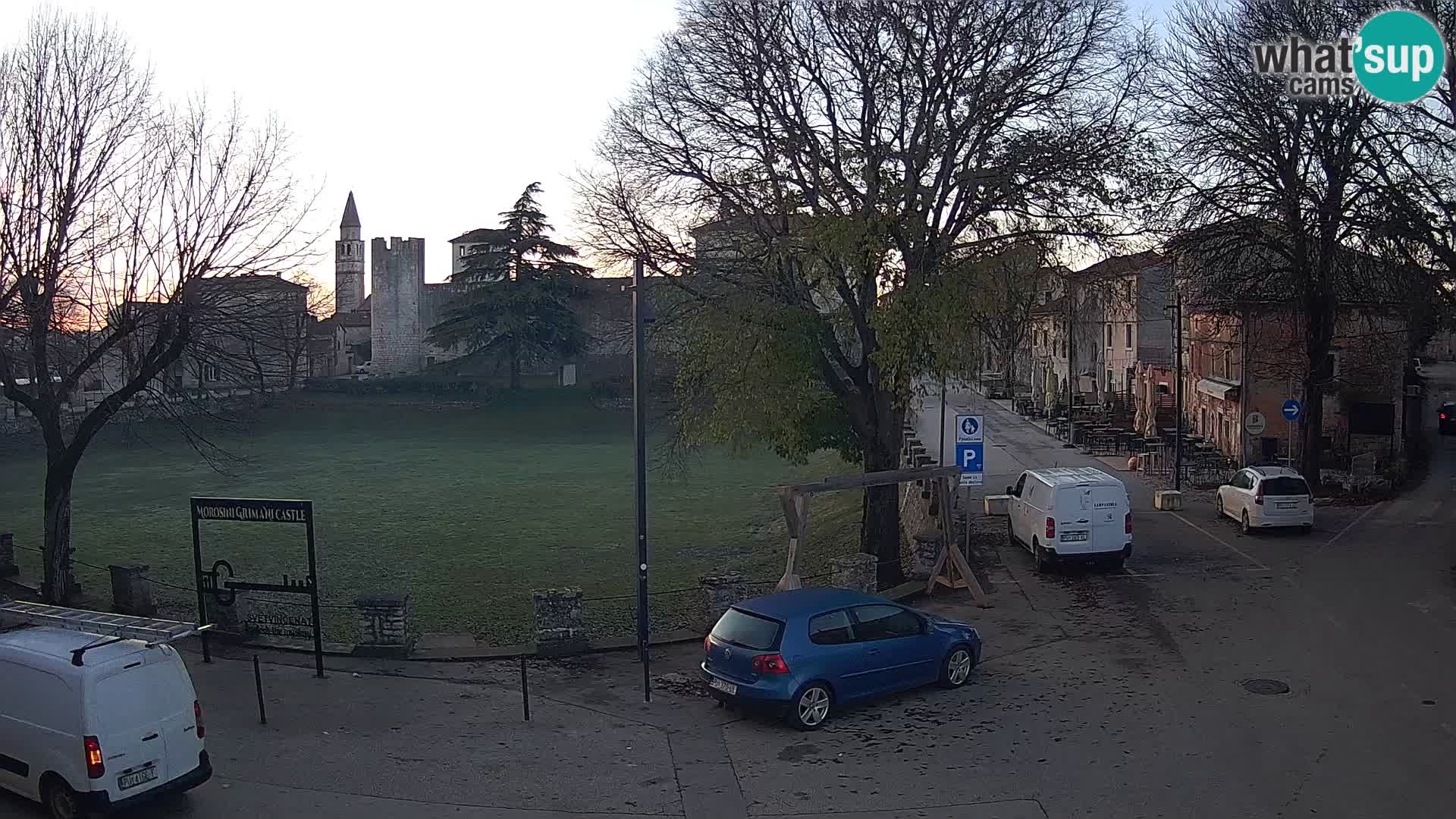 LIVE Svetvinčenat – vista al castillo Morosini Grimani – Istria – Croacia