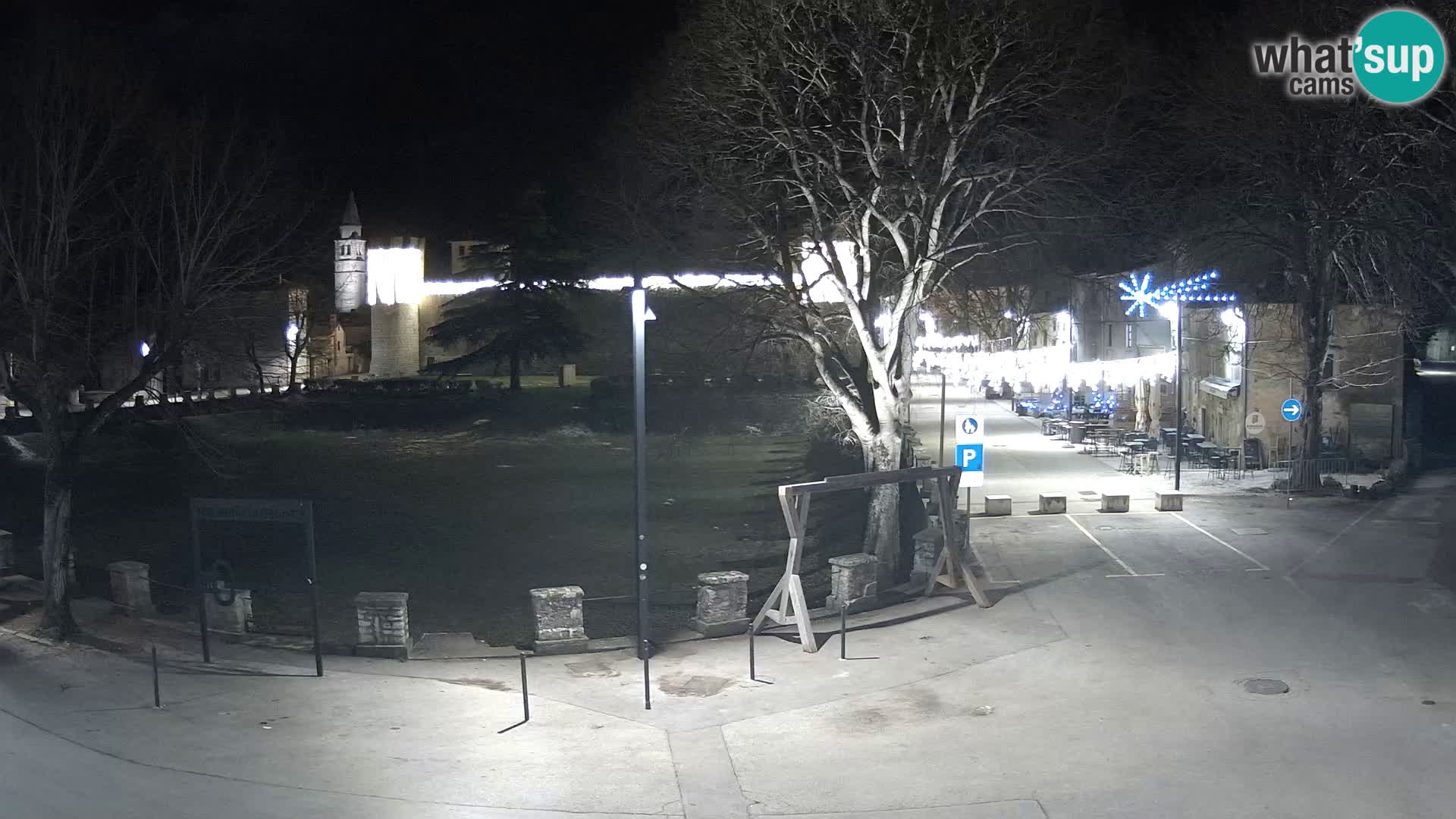 Live Svetvinčenat – Blick auf Schloss Morosini Grimani – Istrien – Kroatien