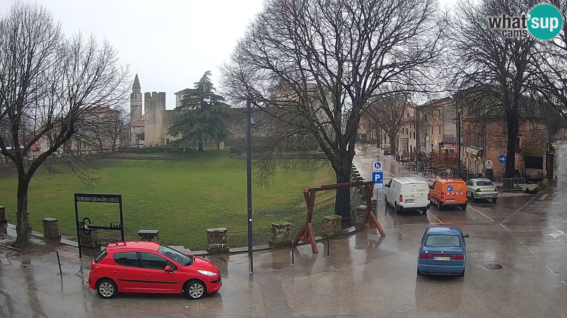 LIVE Svetvinčenat – vista al castillo Morosini Grimani – Istria – Croacia