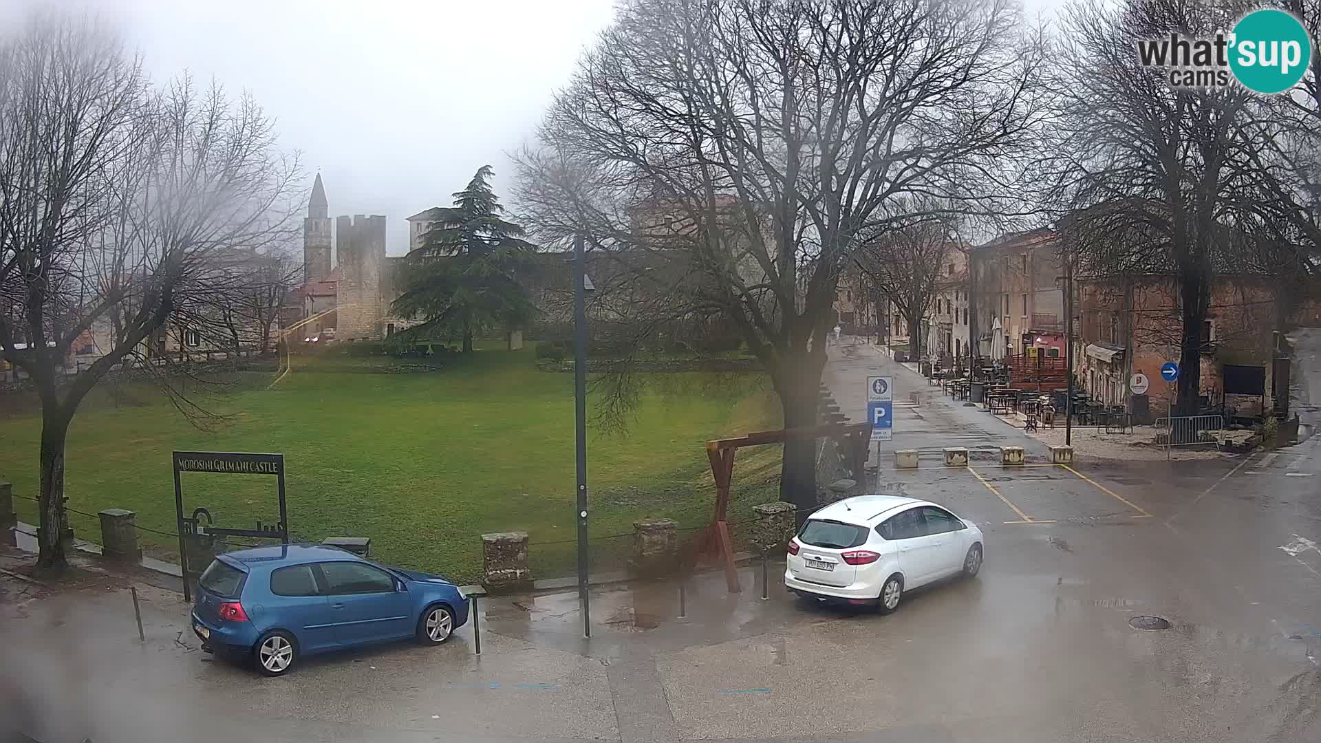 Svetvinčenat v živo – pogled na grad Morosini Grimani – Istra – Hrvaška