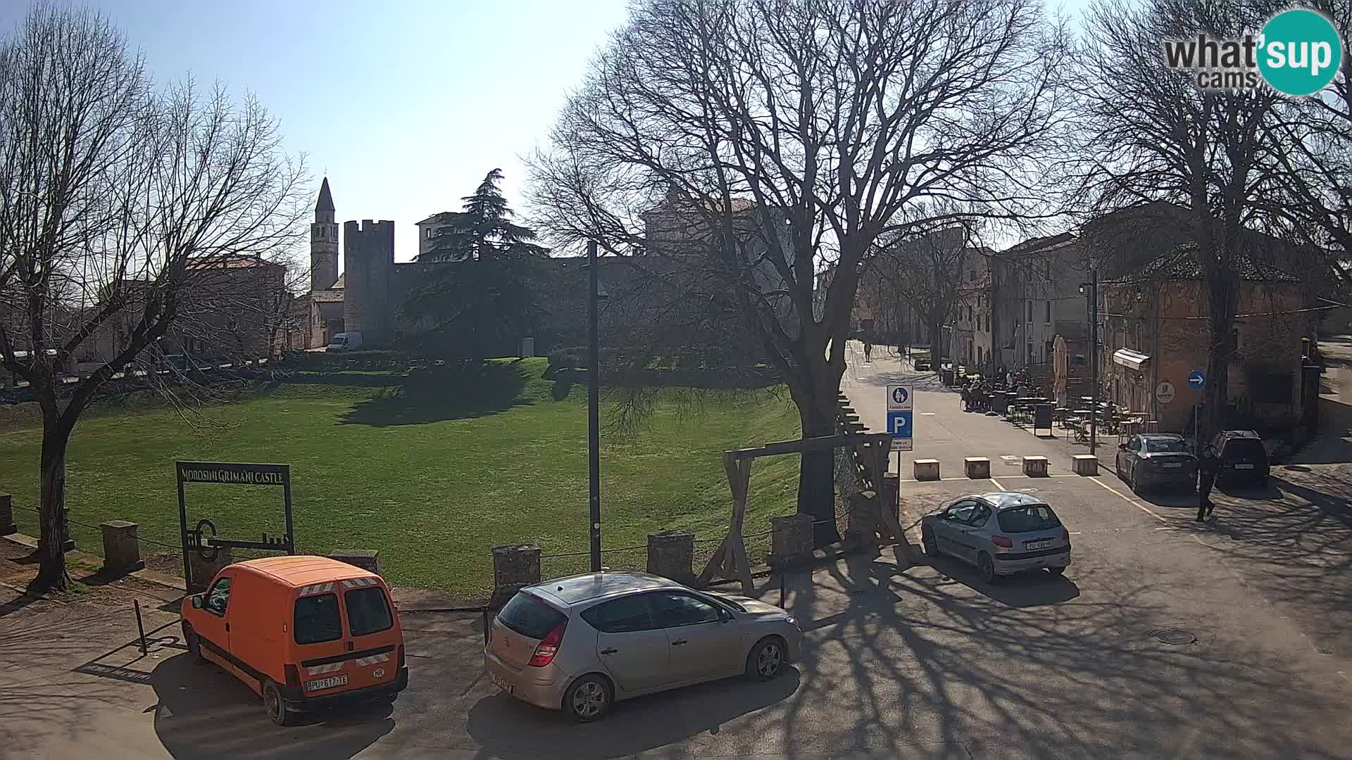 Live Svetvinčenat – vue sur le château Morosini Grimani – Istrie – Croatie