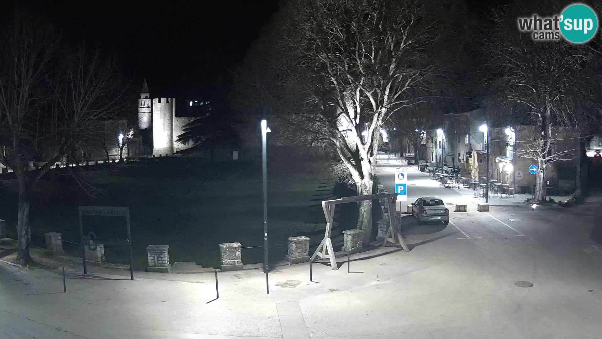 Live Svetvinčenat – Blick auf Schloss Morosini Grimani – Istrien – Kroatien