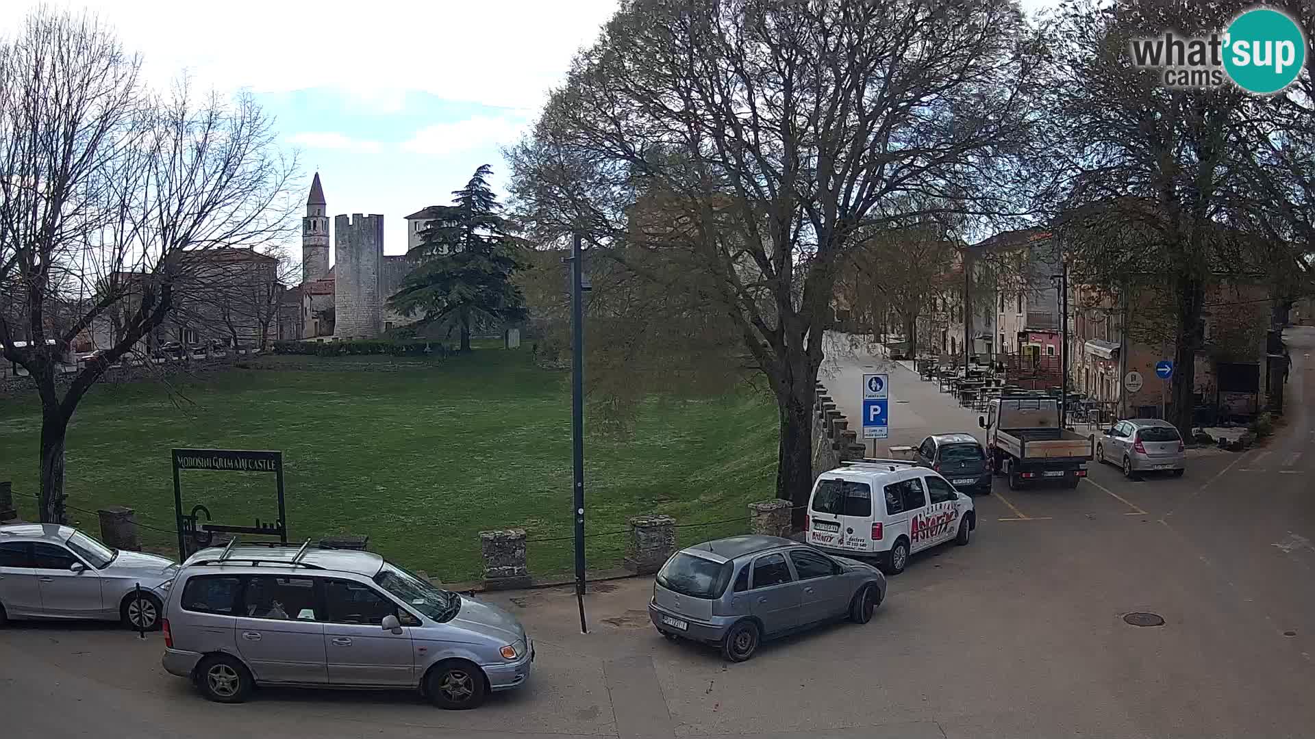 LIVE Svetvinčenat – vista al castillo Morosini Grimani – Istria – Croacia