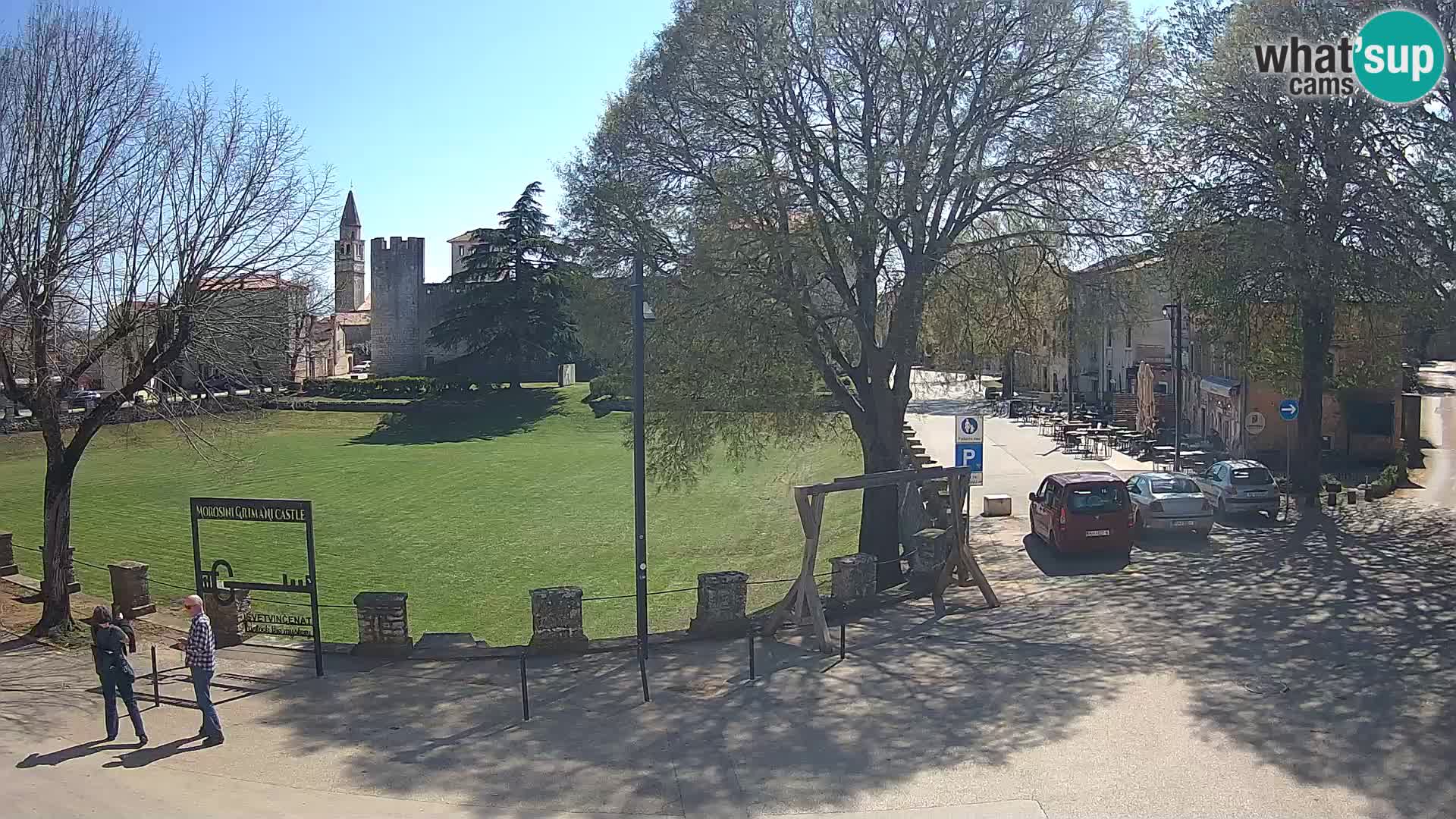 Uživo Svetvinčenat – pogled na dvorac Morosini Grimani – Istra