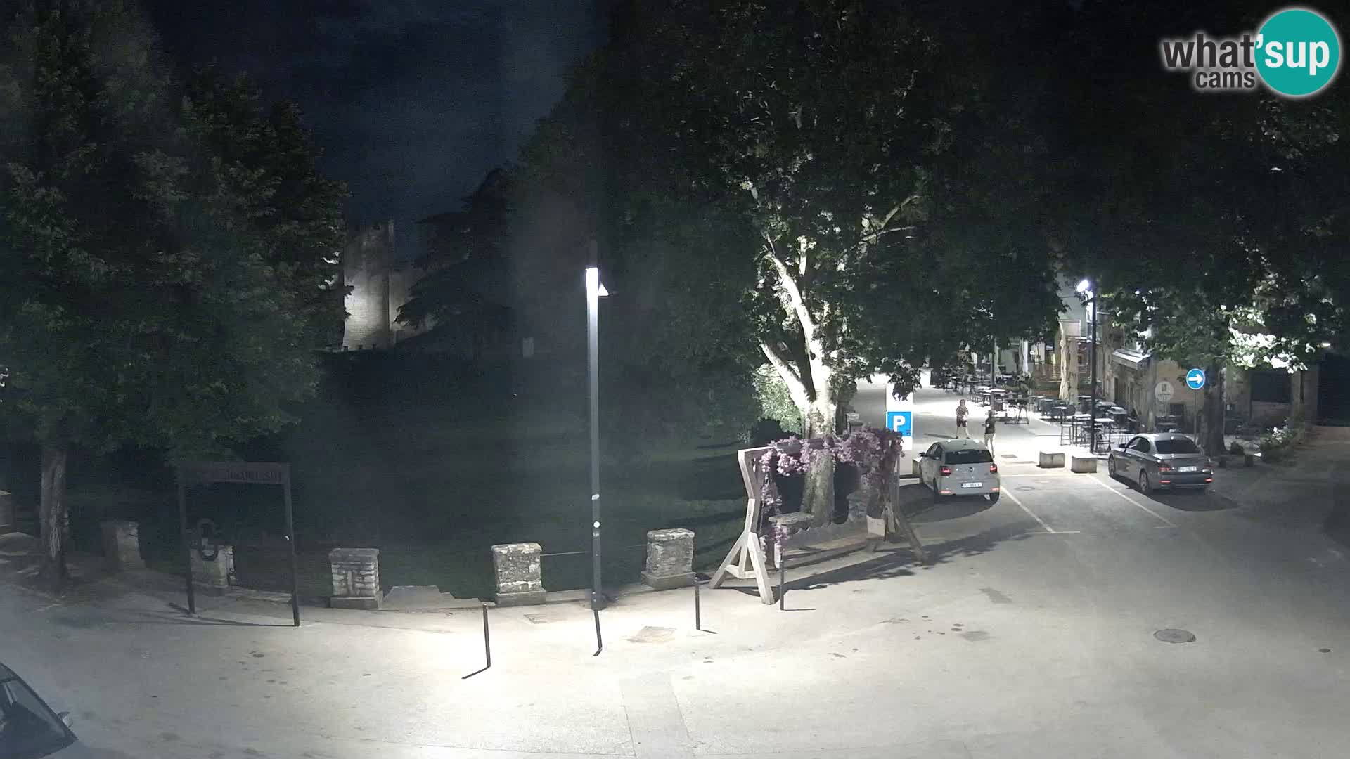 Uživo Svetvinčenat – pogled na dvorac Morosini Grimani – Istra