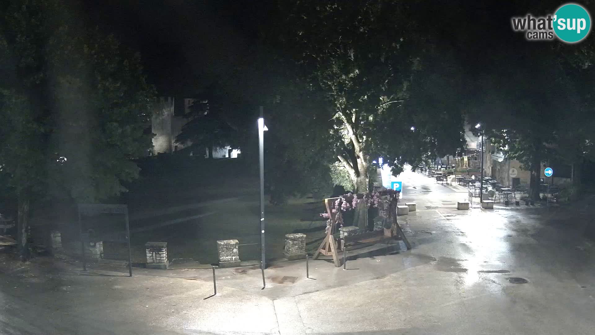 LIVE Svetvinčenat – vista al castillo Morosini Grimani – Istria – Croacia