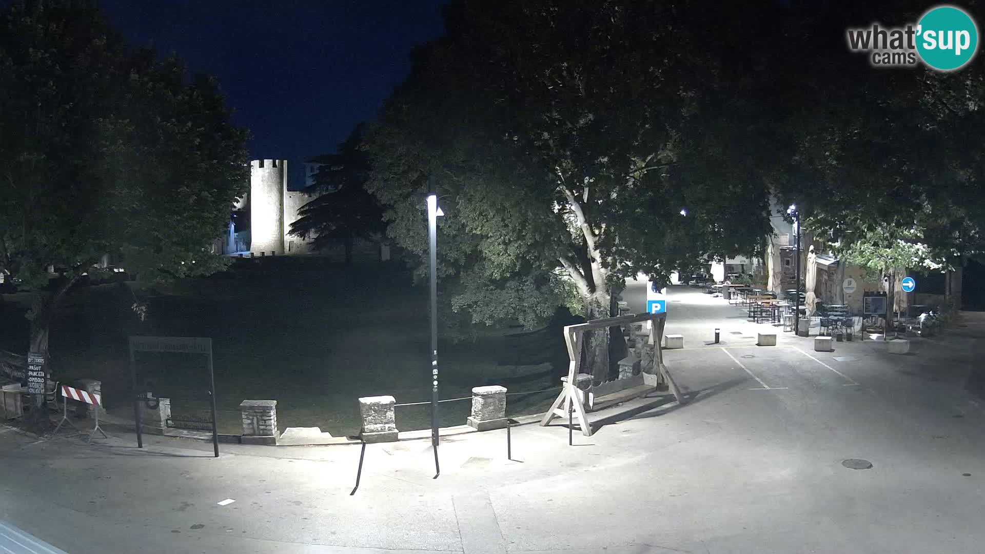 LIVE Svetvinčenat – vista al castillo Morosini Grimani – Istria – Croacia