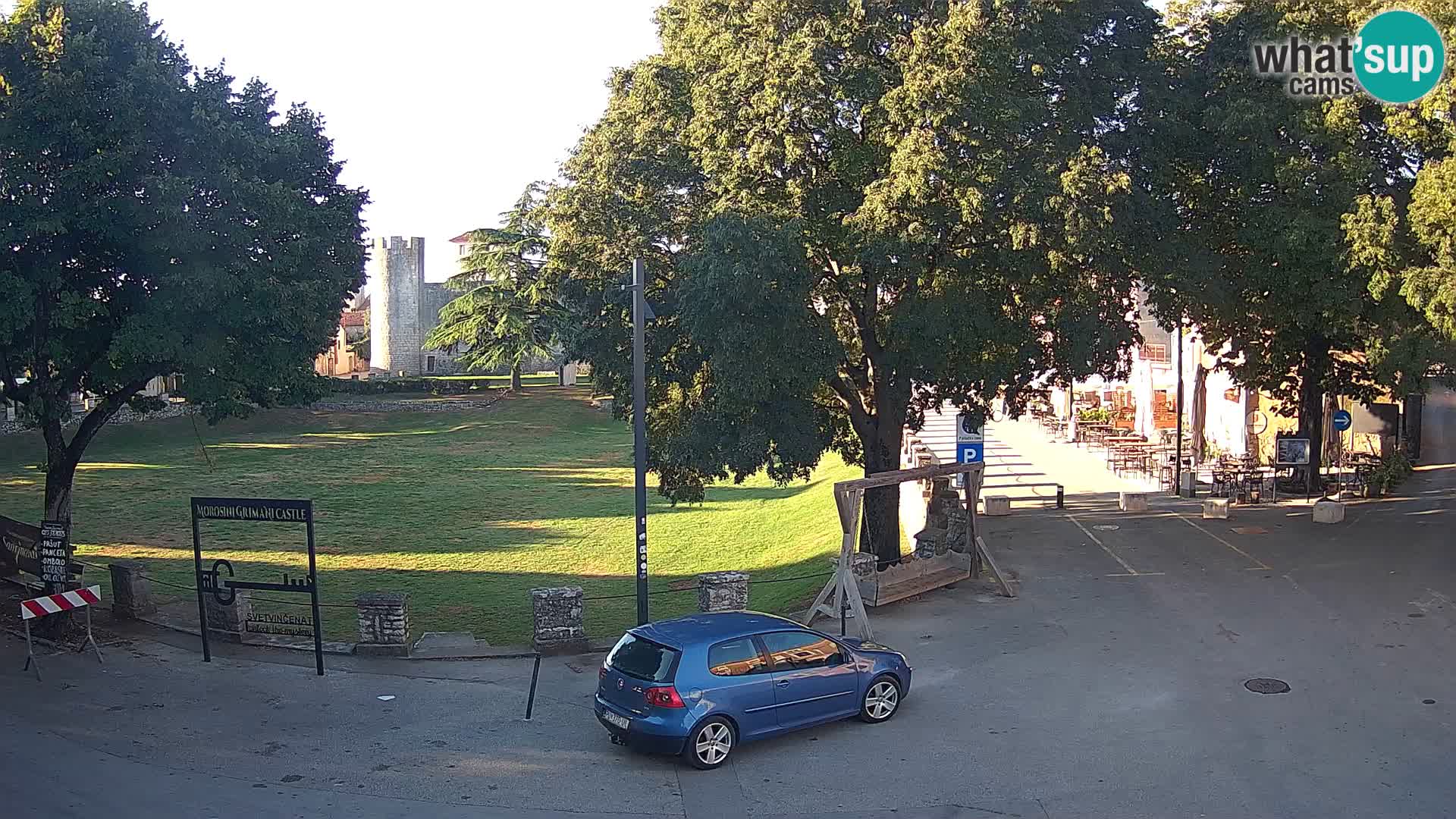 Live Svetvinčenat – Blick auf Schloss Morosini Grimani – Istrien – Kroatien