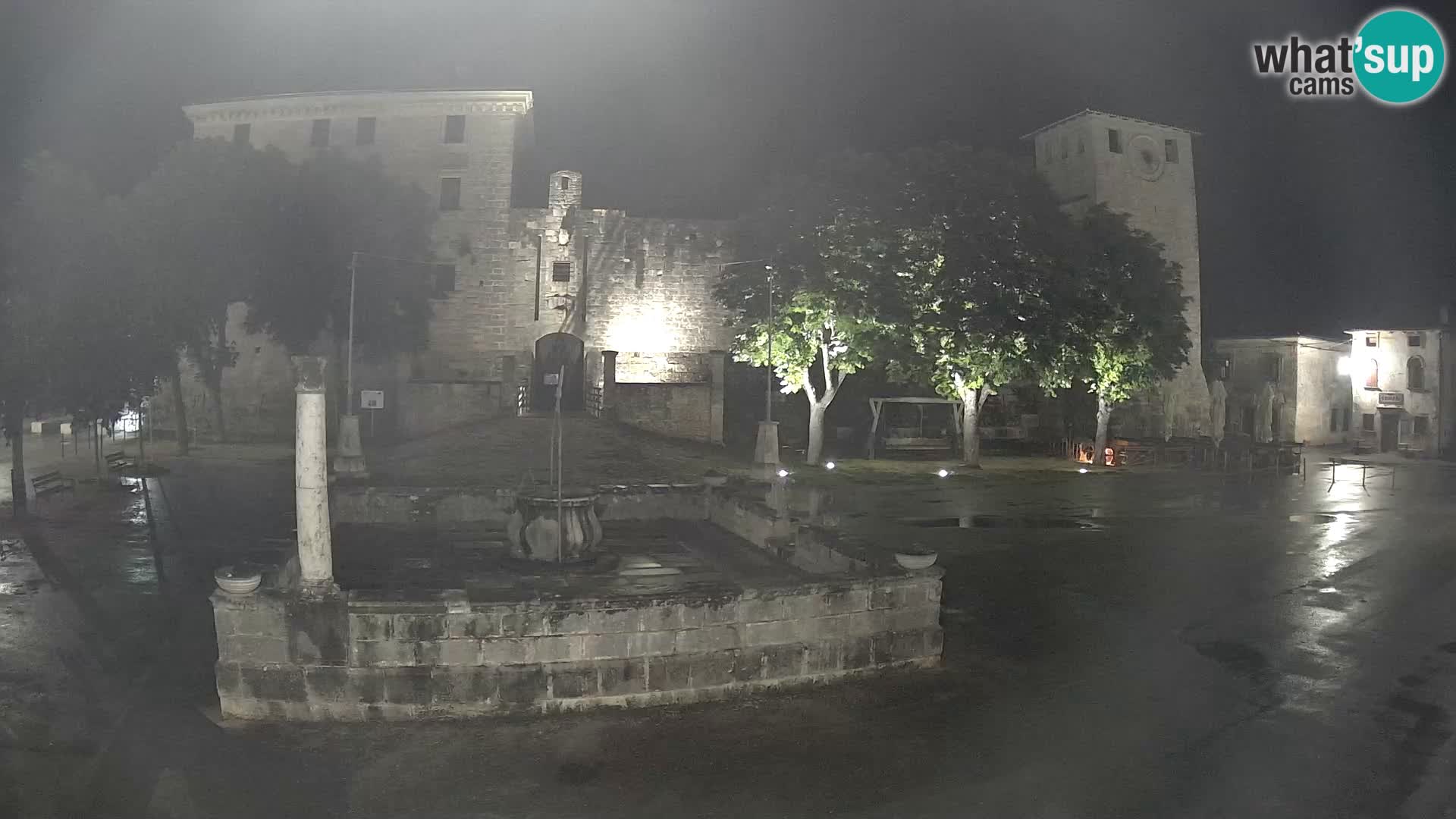 Webcam Svetvinčenat (Sanvincenti) – il castello e il pozzo – Istria – Croazia