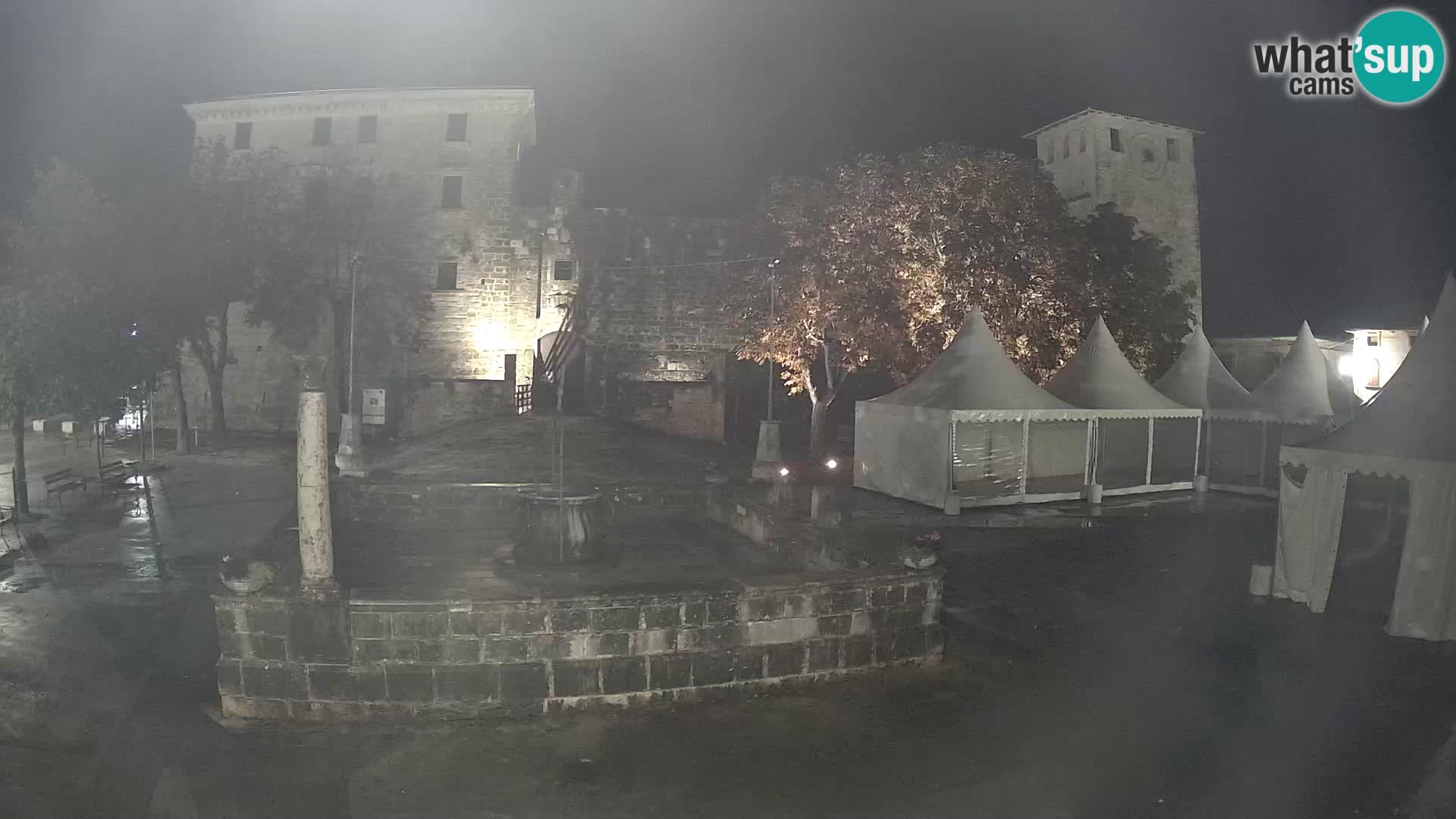 Webcam Svetvinčenat (Sanvincenti) – il castello e il pozzo – Istria – Croazia