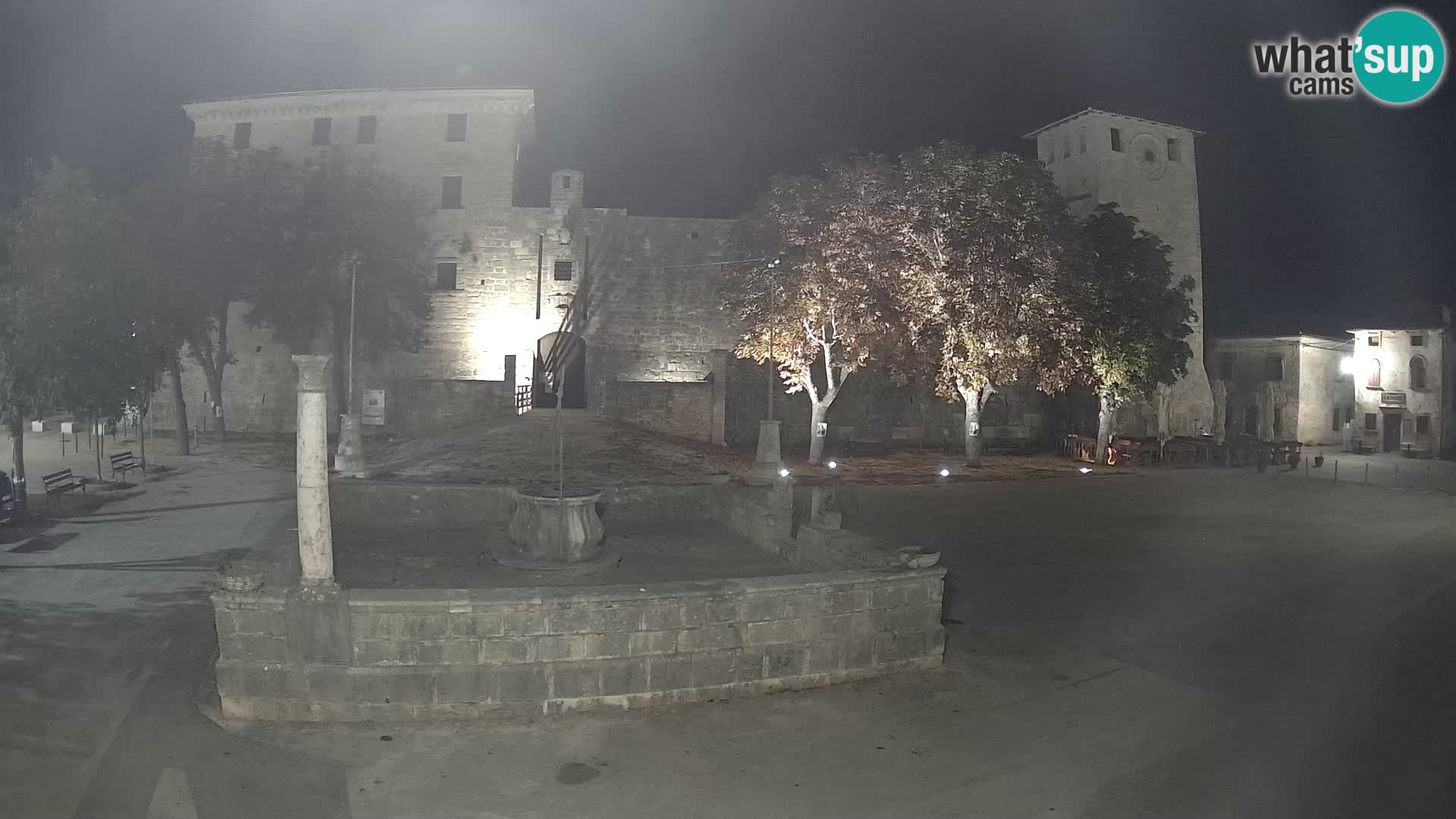 Webcam Svetvinčenat – el castillo y el pozo – Istria – Croacia