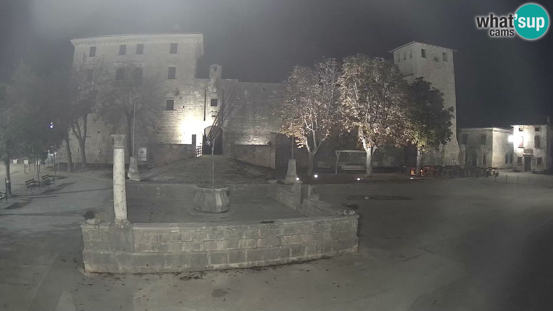 Webcam Svetvinčenat (Sanvincenti) – il castello e il pozzo – Istria – Croazia