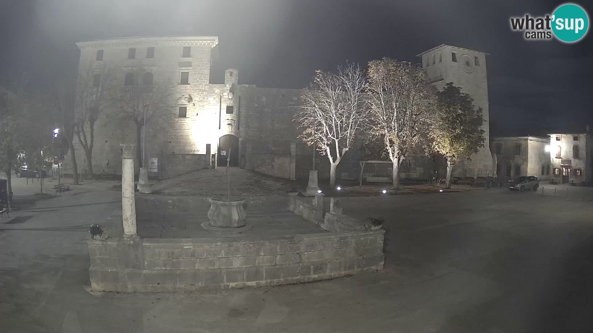 Webcam Svetvinčenat (Sanvincenti) – il castello e il pozzo – Istria – Croazia