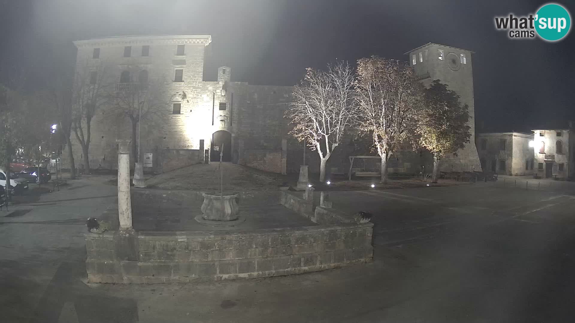 Webcam Svetvinčenat (Sanvincenti) – il castello e il pozzo – Istria – Croazia