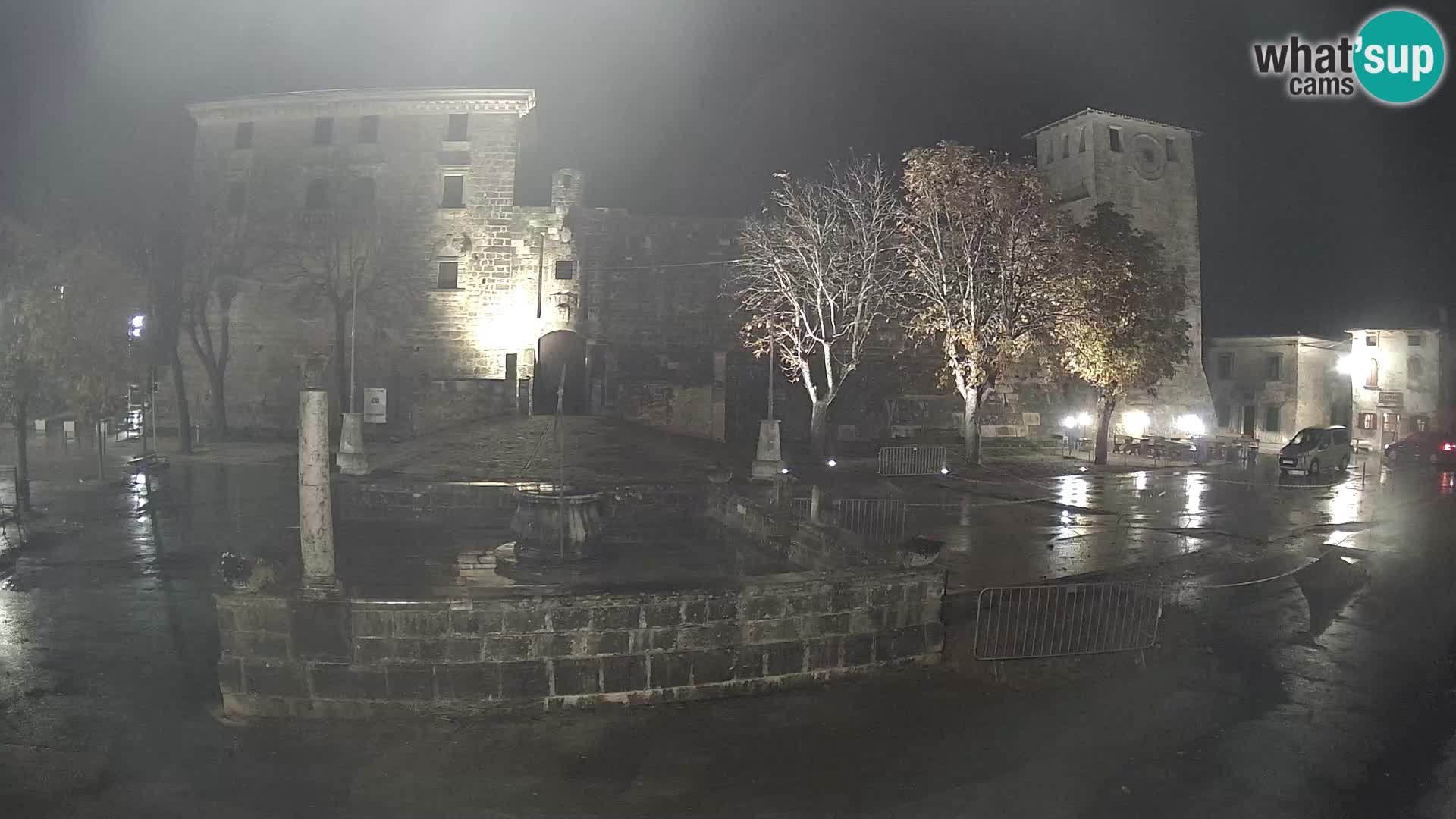 Webcam Svetvinčenat – die Burg und Brunnen – Istrien – Kroatien