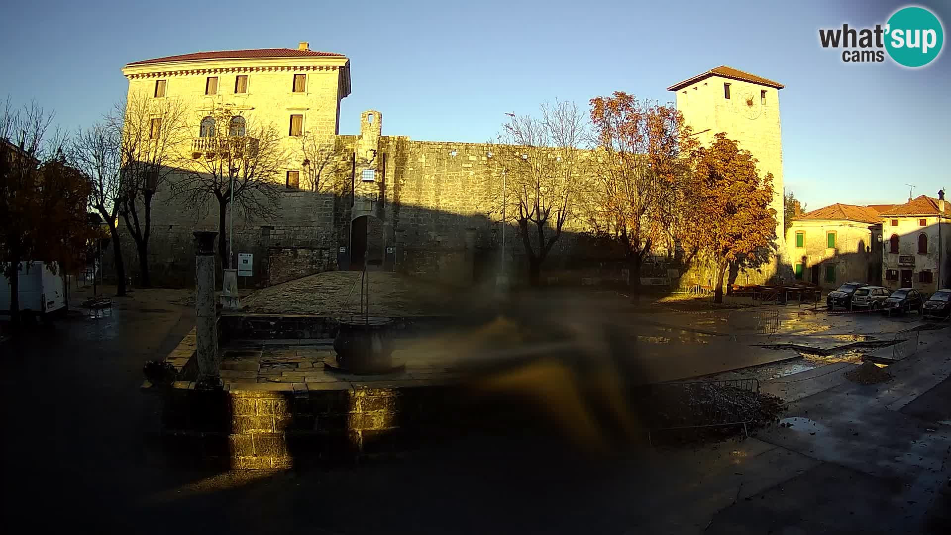 Webcam Svetvinčenat – el castillo y el pozo – Istria – Croacia