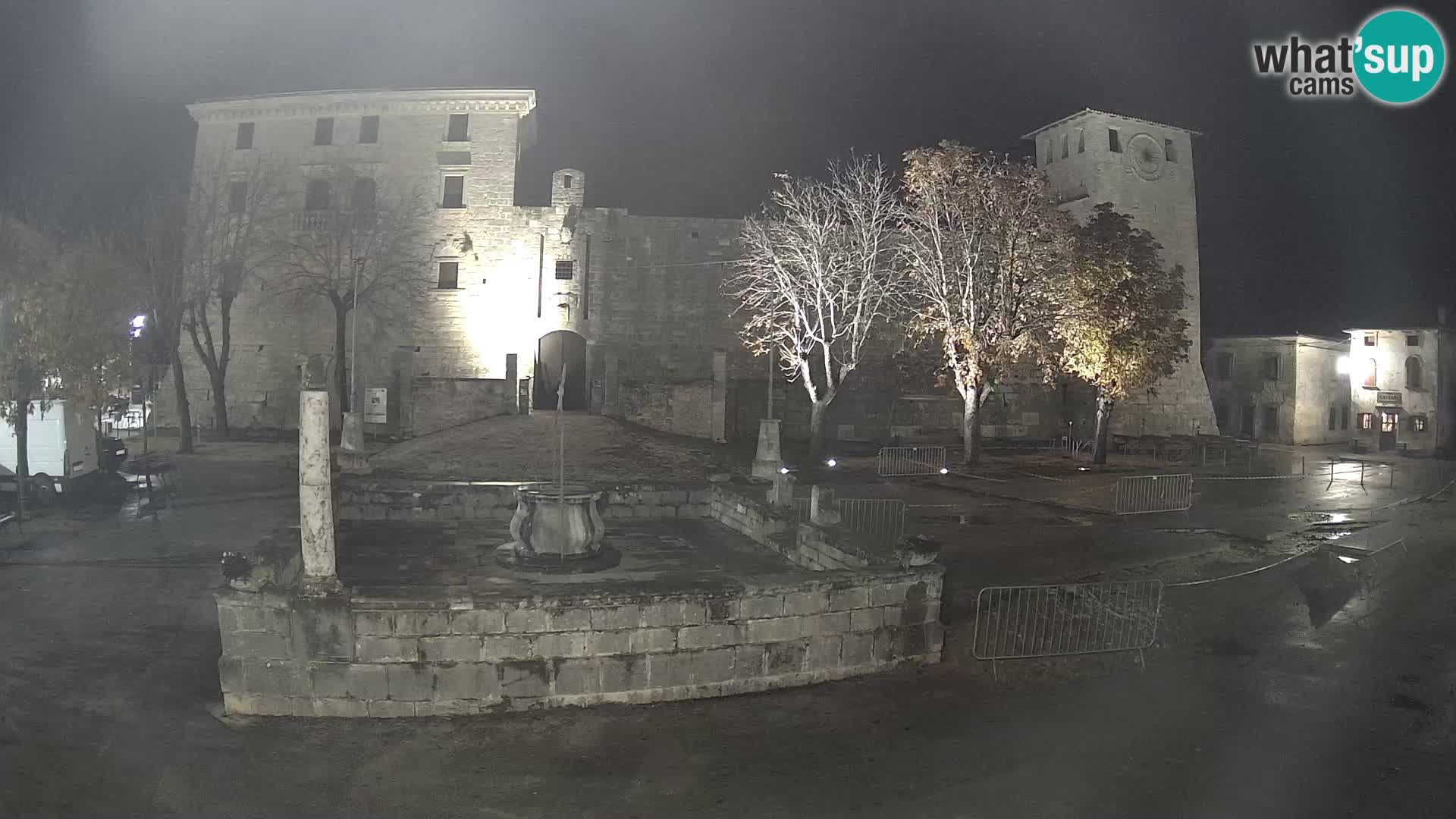 Webcam Svetvinčenat – el castillo y el pozo – Istria – Croacia