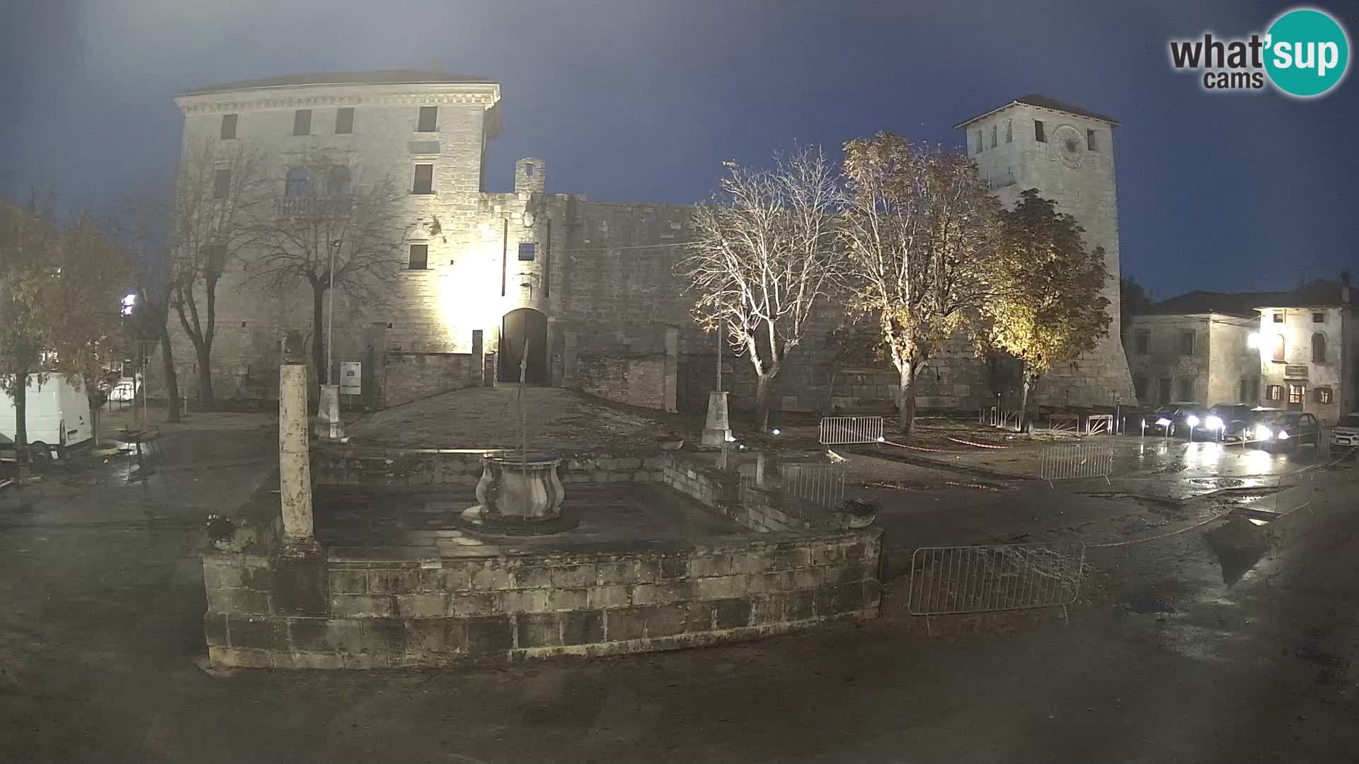 Webcam Svetvinčenat – el castillo y el pozo – Istria – Croacia