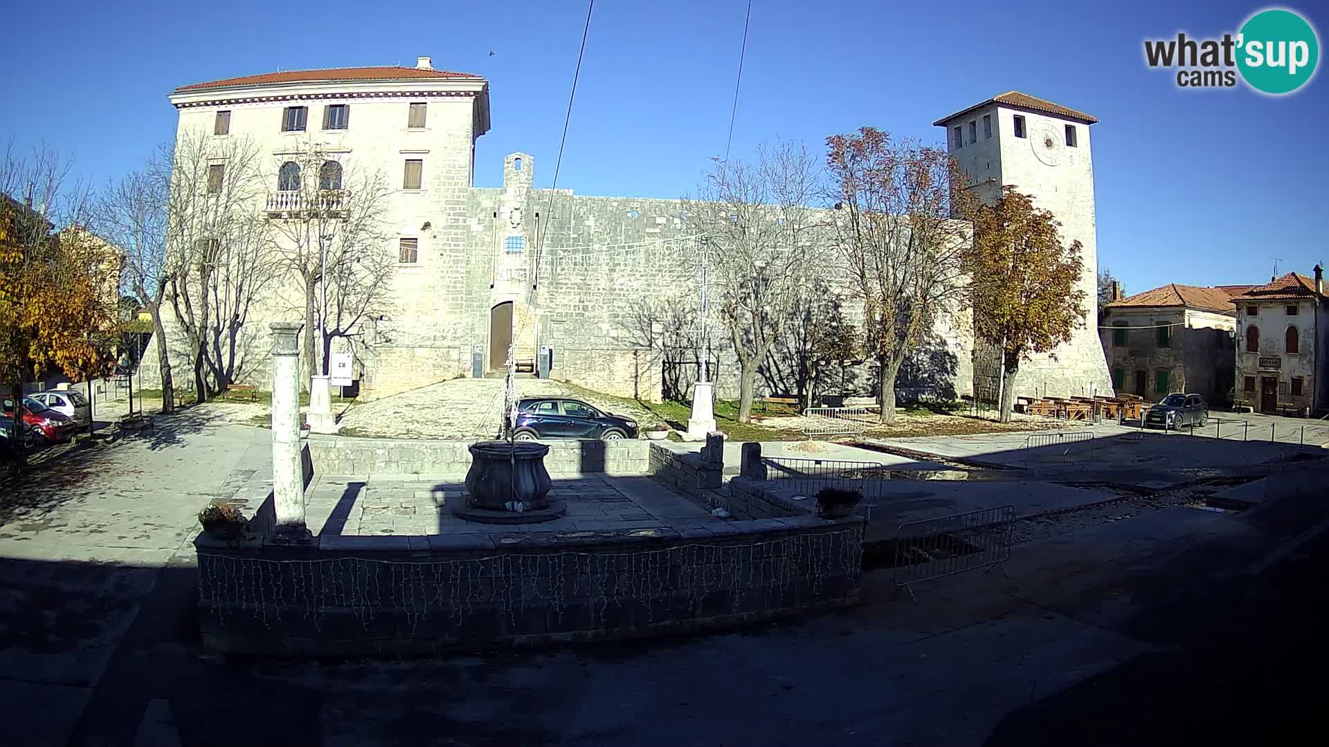 Webcam Svetvinčenat (Sanvincenti) – il castello e il pozzo – Istria – Croazia