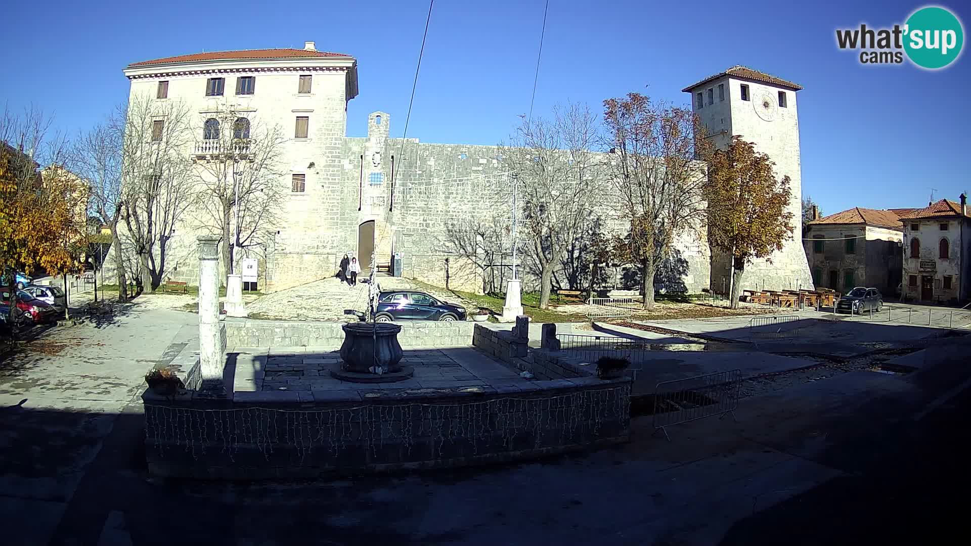 Webcam Svetvinčenat (Sanvincenti) – il castello e il pozzo – Istria – Croazia