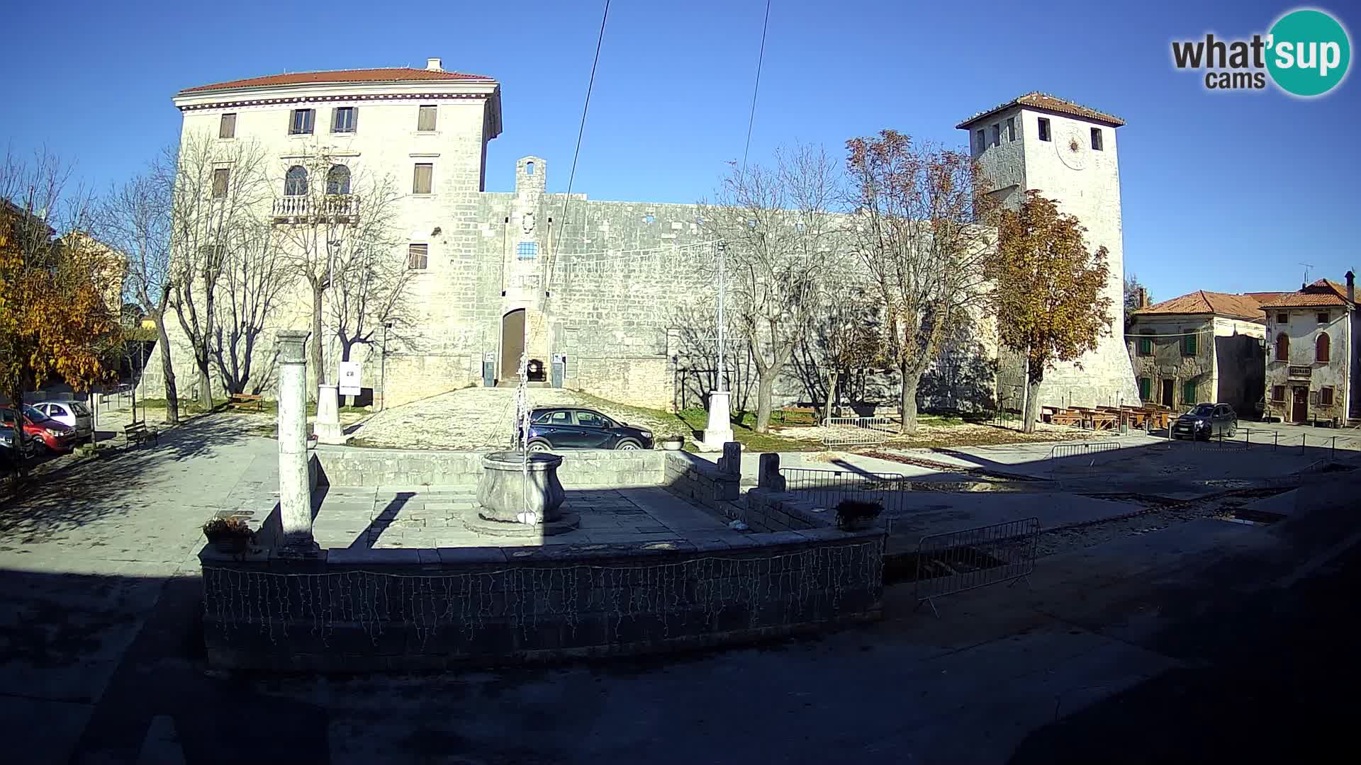 Webcam Svetvinčenat – el castillo y el pozo – Istria – Croacia