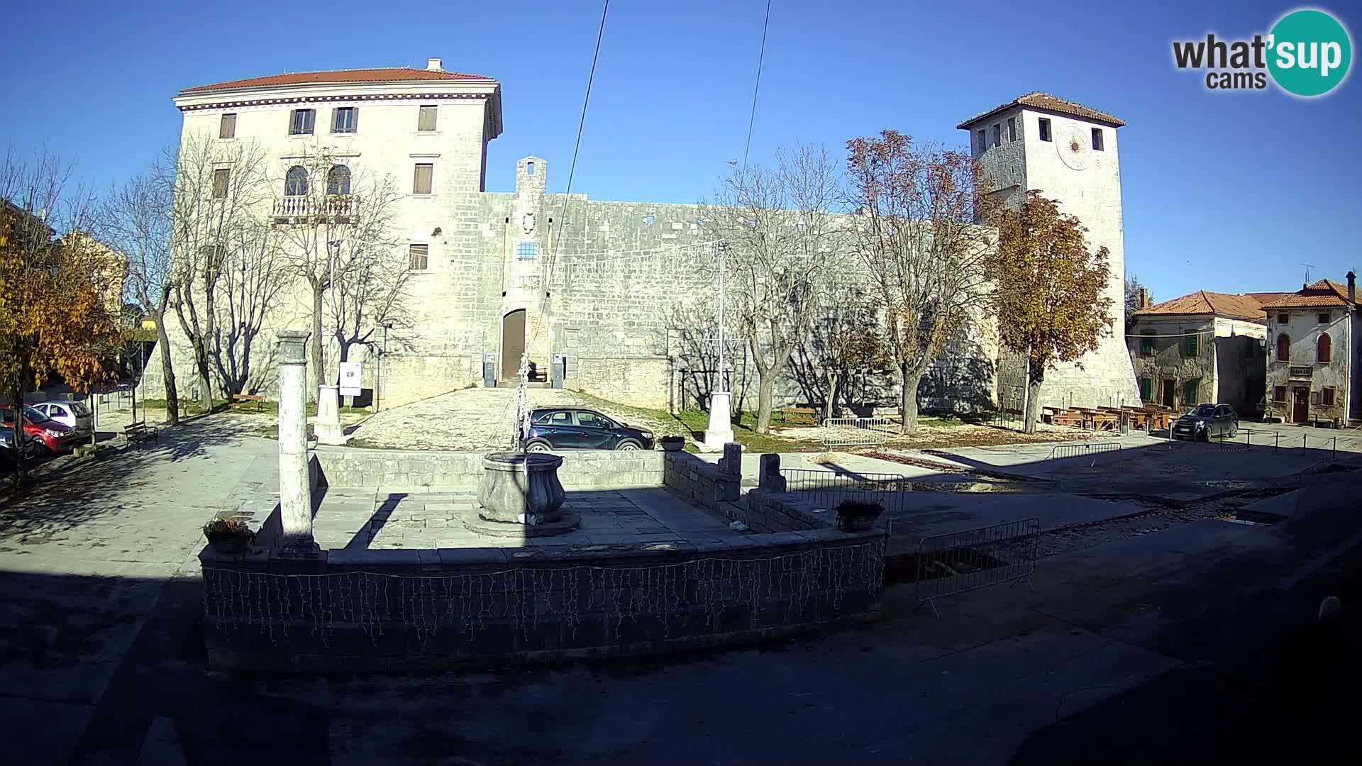 Webcam Svetvinčenat – el castillo y el pozo – Istria – Croacia