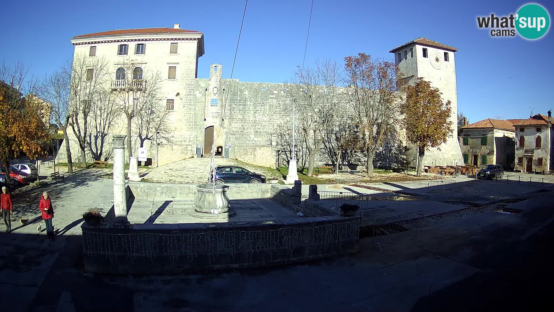 Webcam Svetvinčenat – el castillo y el pozo – Istria – Croacia