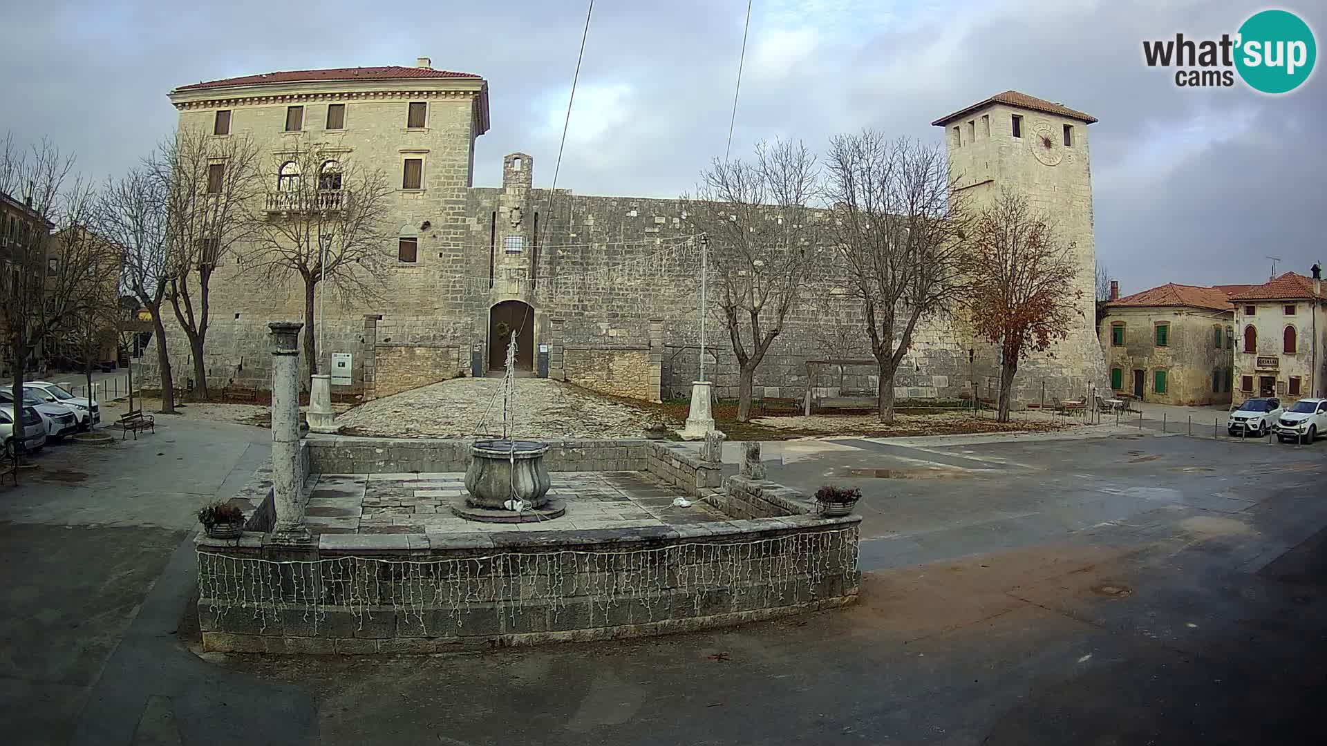 Webcam Svetvinčenat (Sanvincenti) – il castello e il pozzo – Istria – Croazia