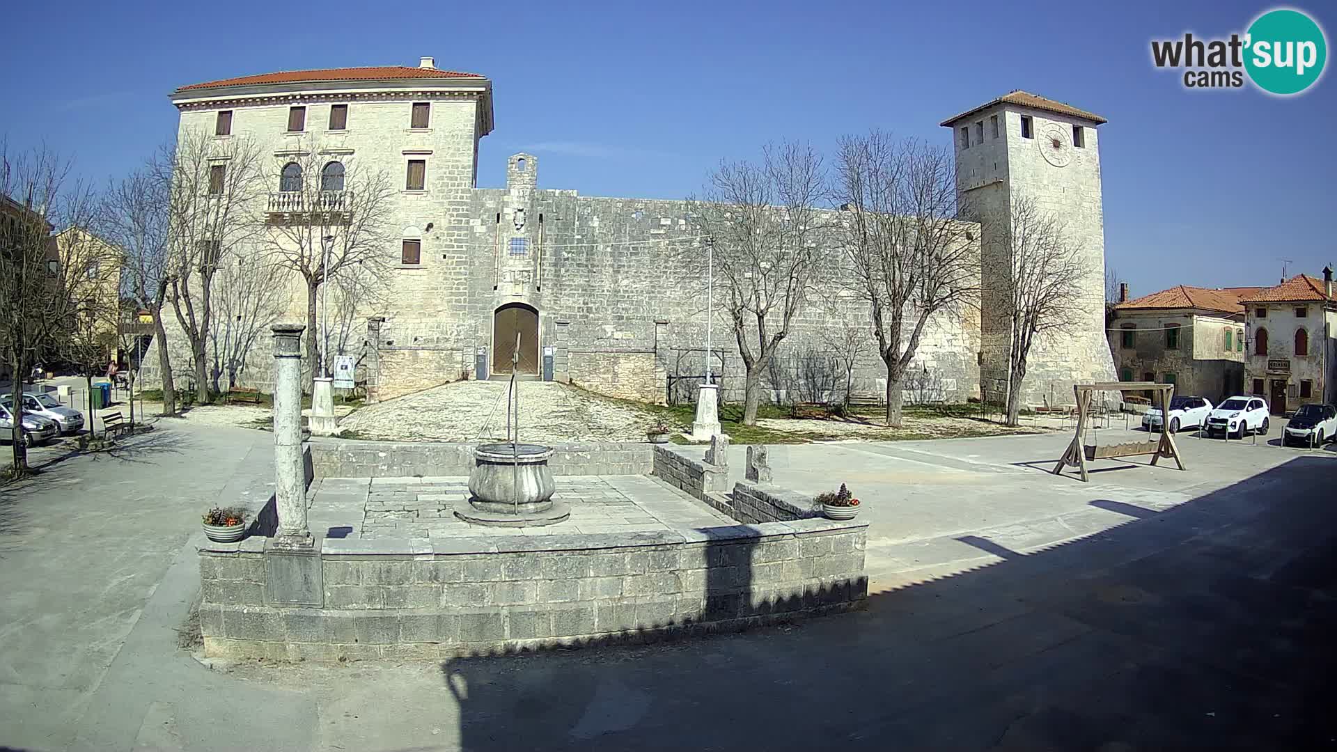 Webcam Svetvinčenat – the Castle and well – Istria – Croatia