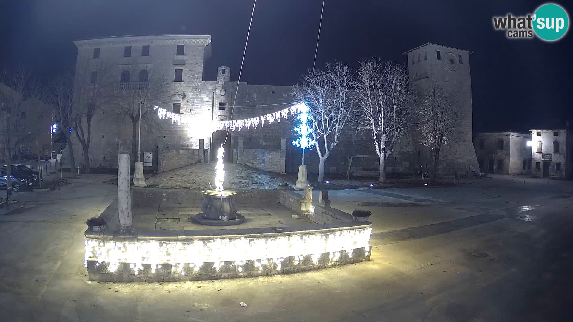 Webcam Svetvinčenat – die Burg und Brunnen – Istrien – Kroatien