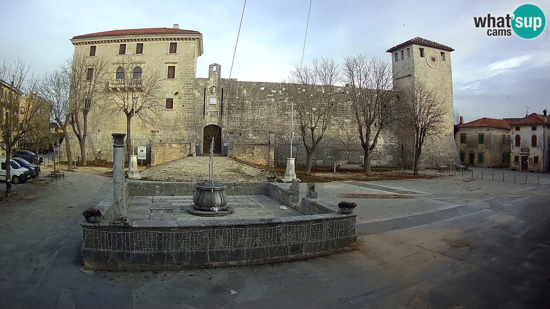 Webcam Svetvinčenat – the Castle and well – Istria – Croatia