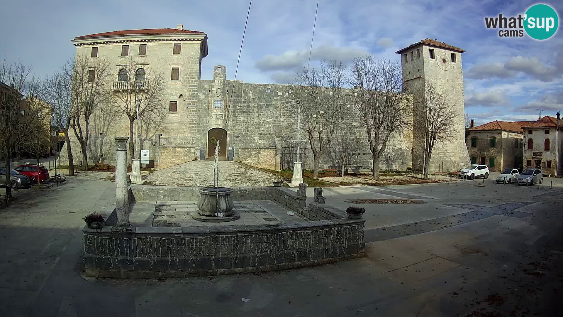 Webcam Svetvinčenat (Sanvincenti) – il castello e il pozzo – Istria – Croazia