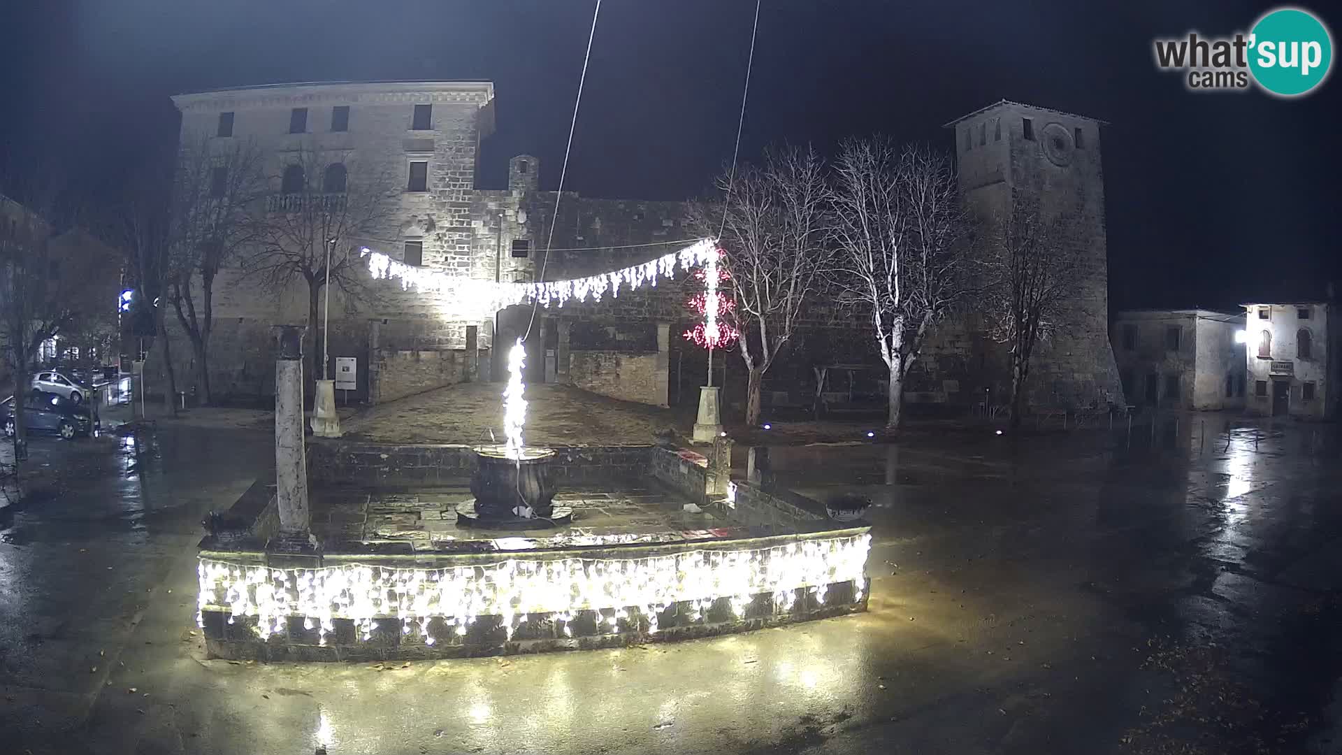 Webcam Svetvinčenat – el castillo y el pozo – Istria – Croacia