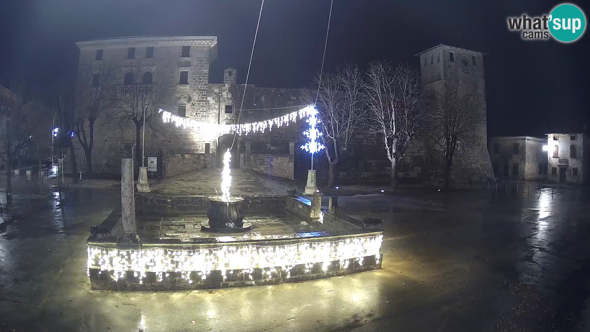 Webcam Svetvinčenat (Sanvincenti) – il castello e il pozzo – Istria – Croazia