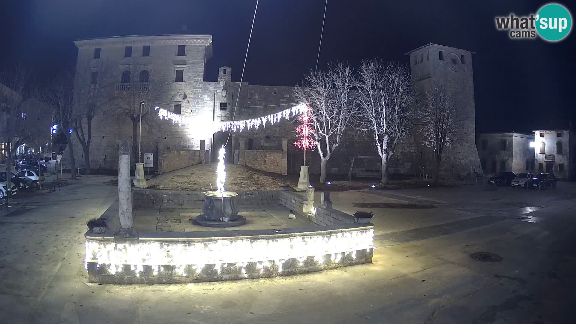 Webcam Svetvinčenat – le château et le puits – Istrie – Croatie