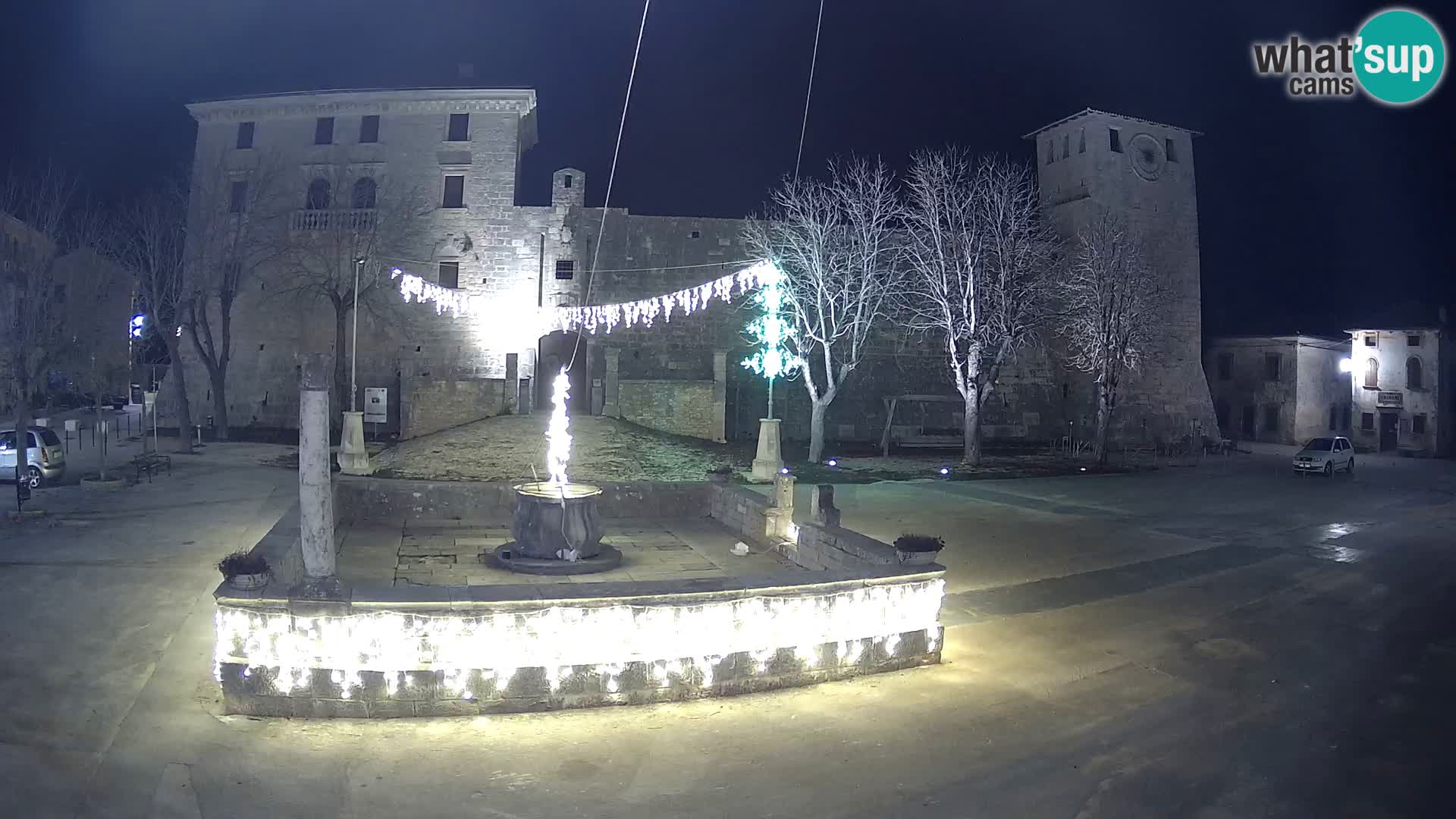 Webcam Svetvinčenat – die Burg und Brunnen – Istrien – Kroatien