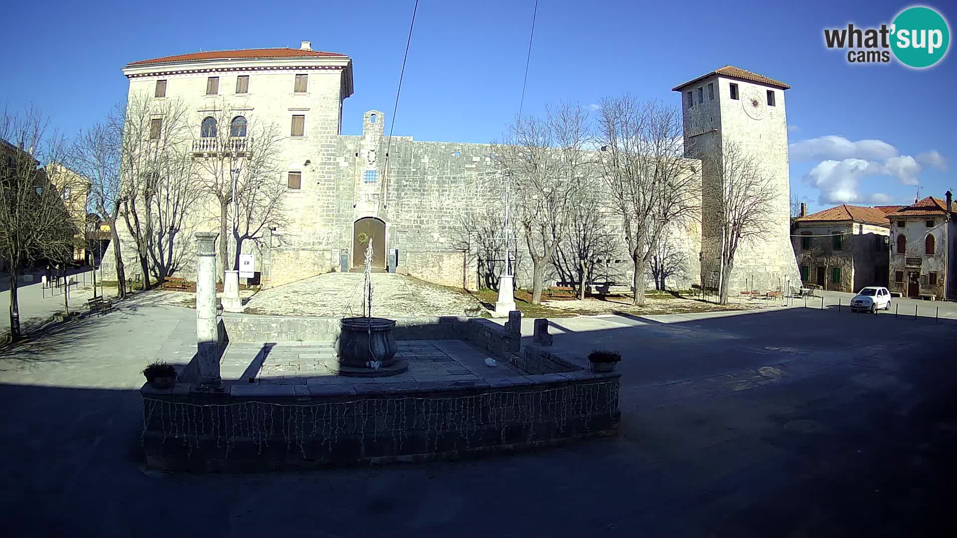 Webcam Svetvinčenat – the Castle and well – Istria – Croatia