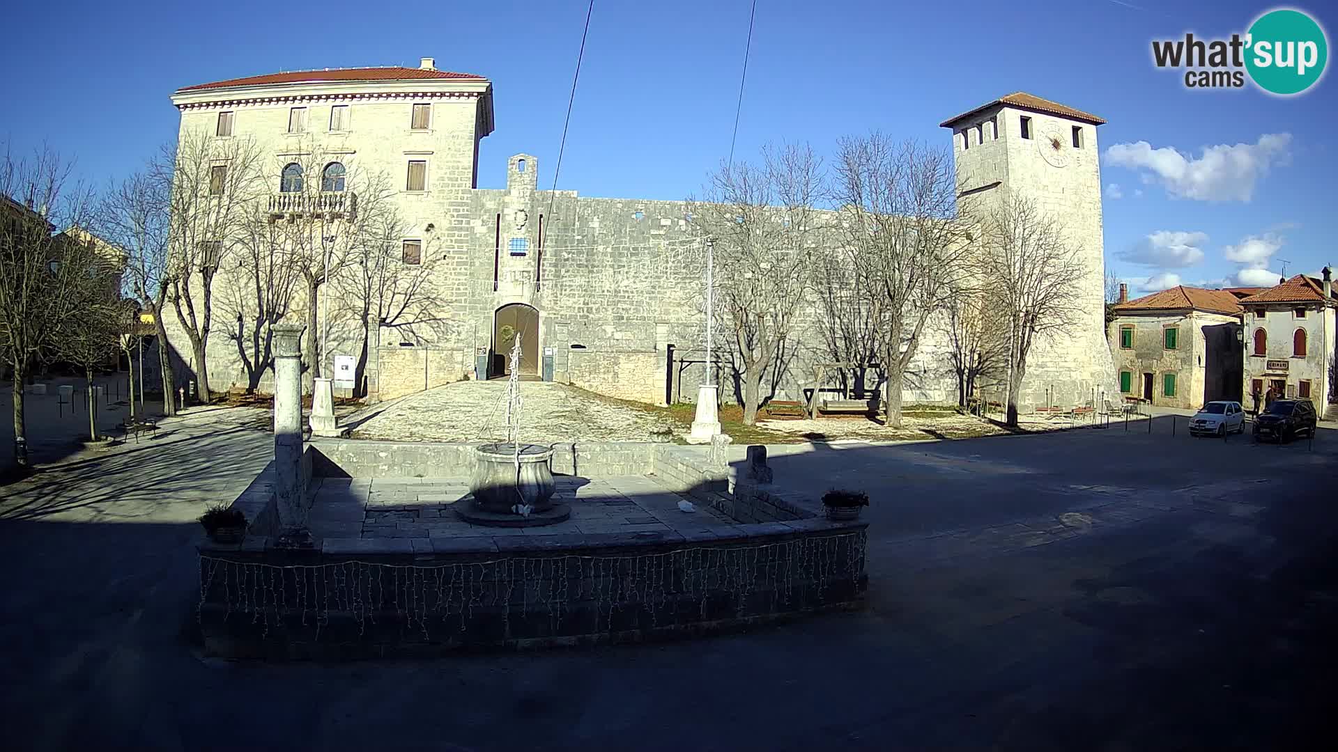 Webcam Svetvinčenat – the Castle and well – Istria – Croatia